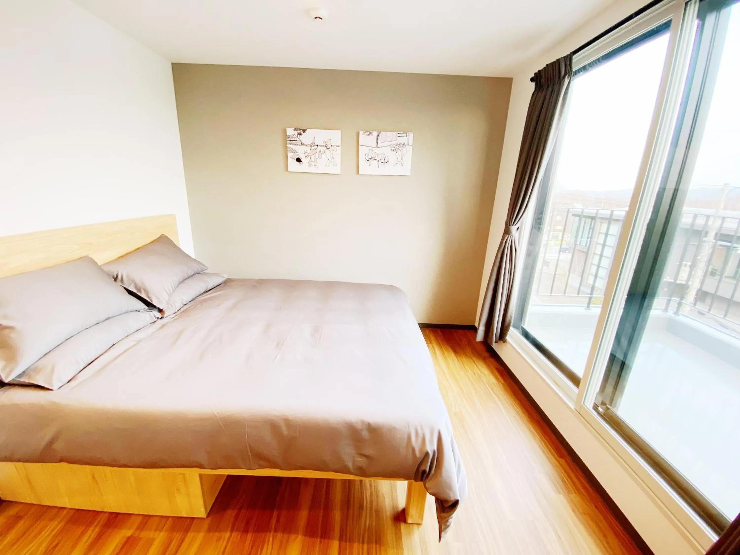 Bed in Q FOX GMG HOTEL