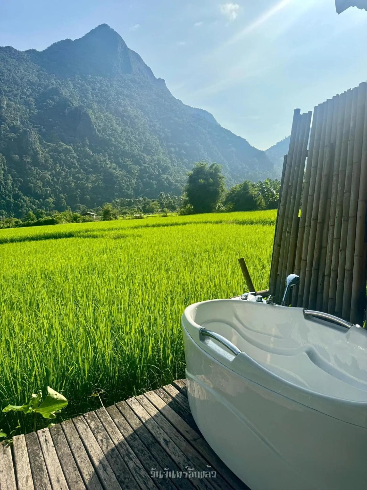 Vangvieng Angsavanh Resort