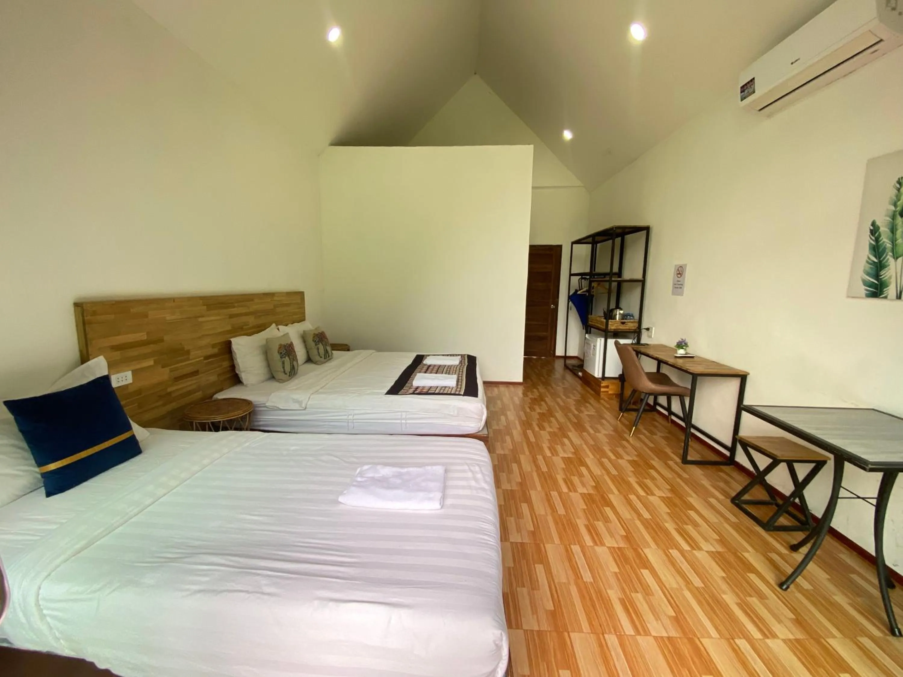 Bed in Vangvieng Angsavanh Resort