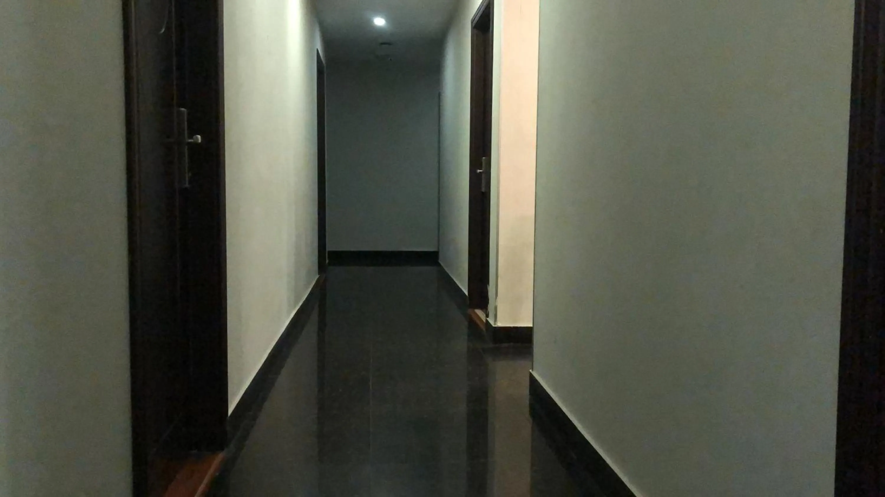 Lobby or reception in Super OYO 90668 Joy Inn