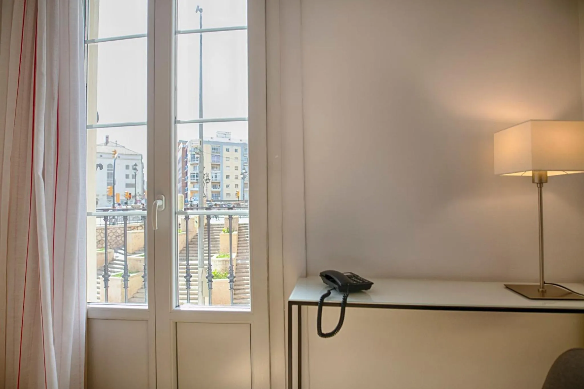 Photo of the whole room in Sercotel Tribuna Málaga