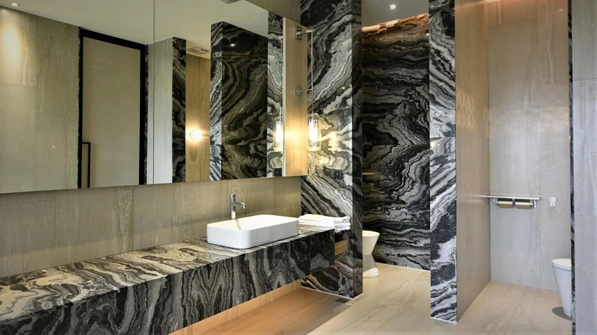 Bathroom in Domo Hotel