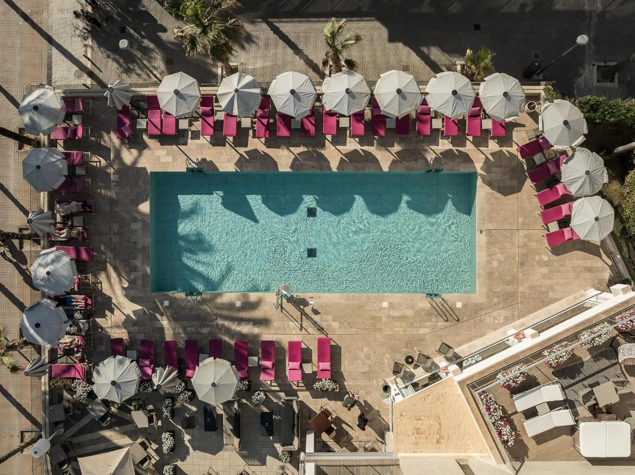 Swimming pool in Pure Salt Garonda - Adults Only