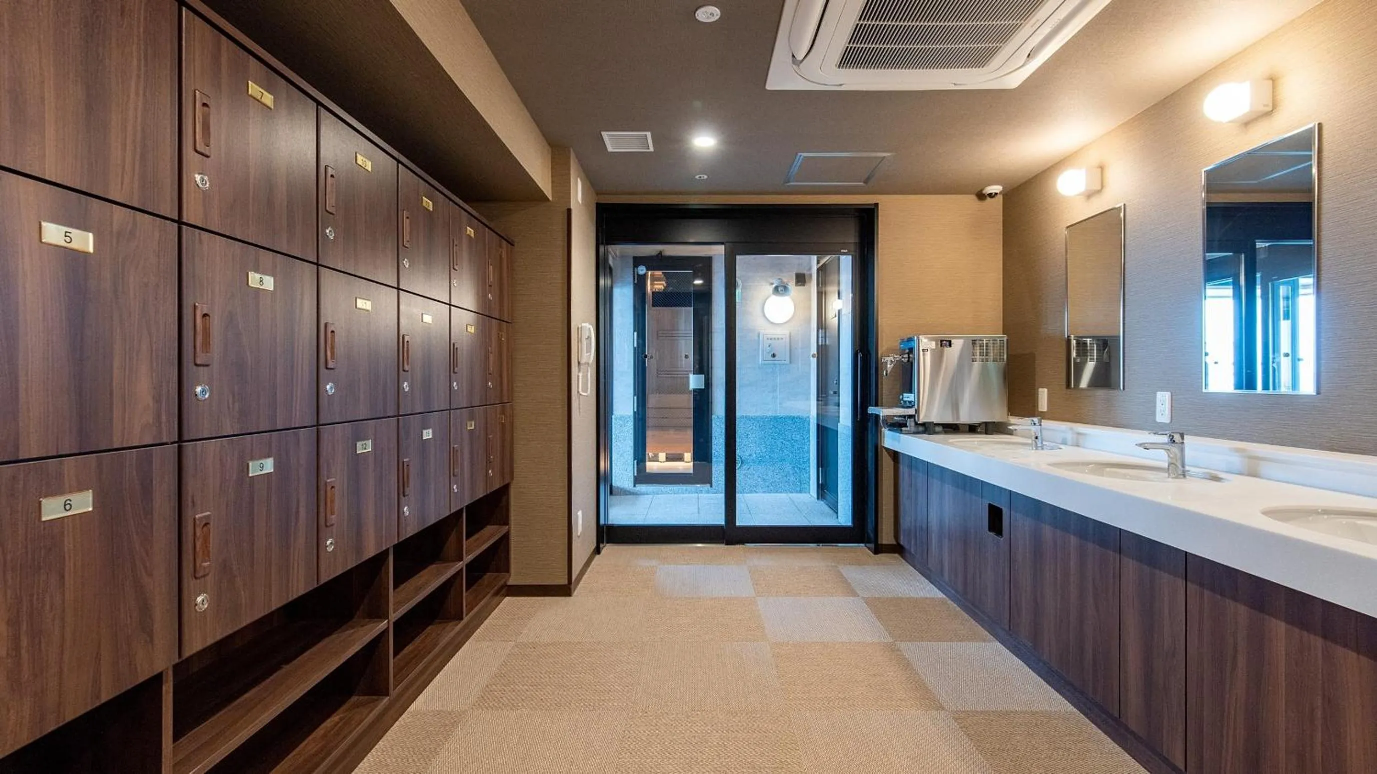 Public Bath in Tenseien Odawara Station Annex
