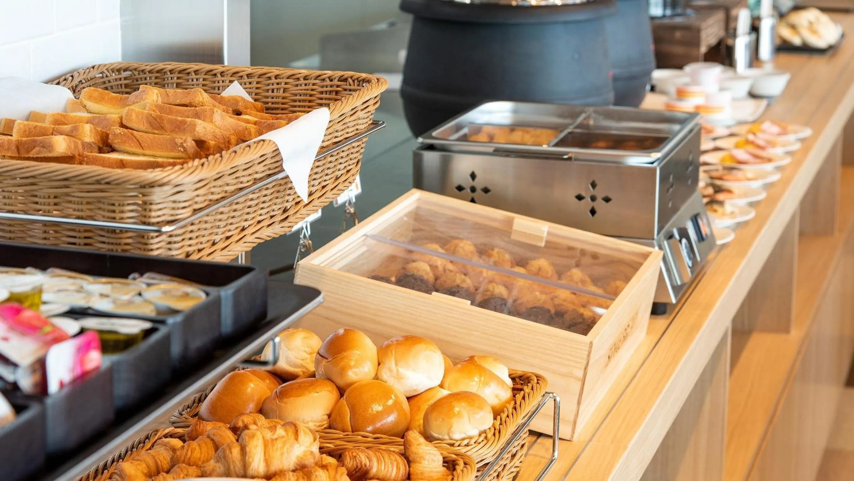 Breakfast in Tenseien Odawara Station Annex