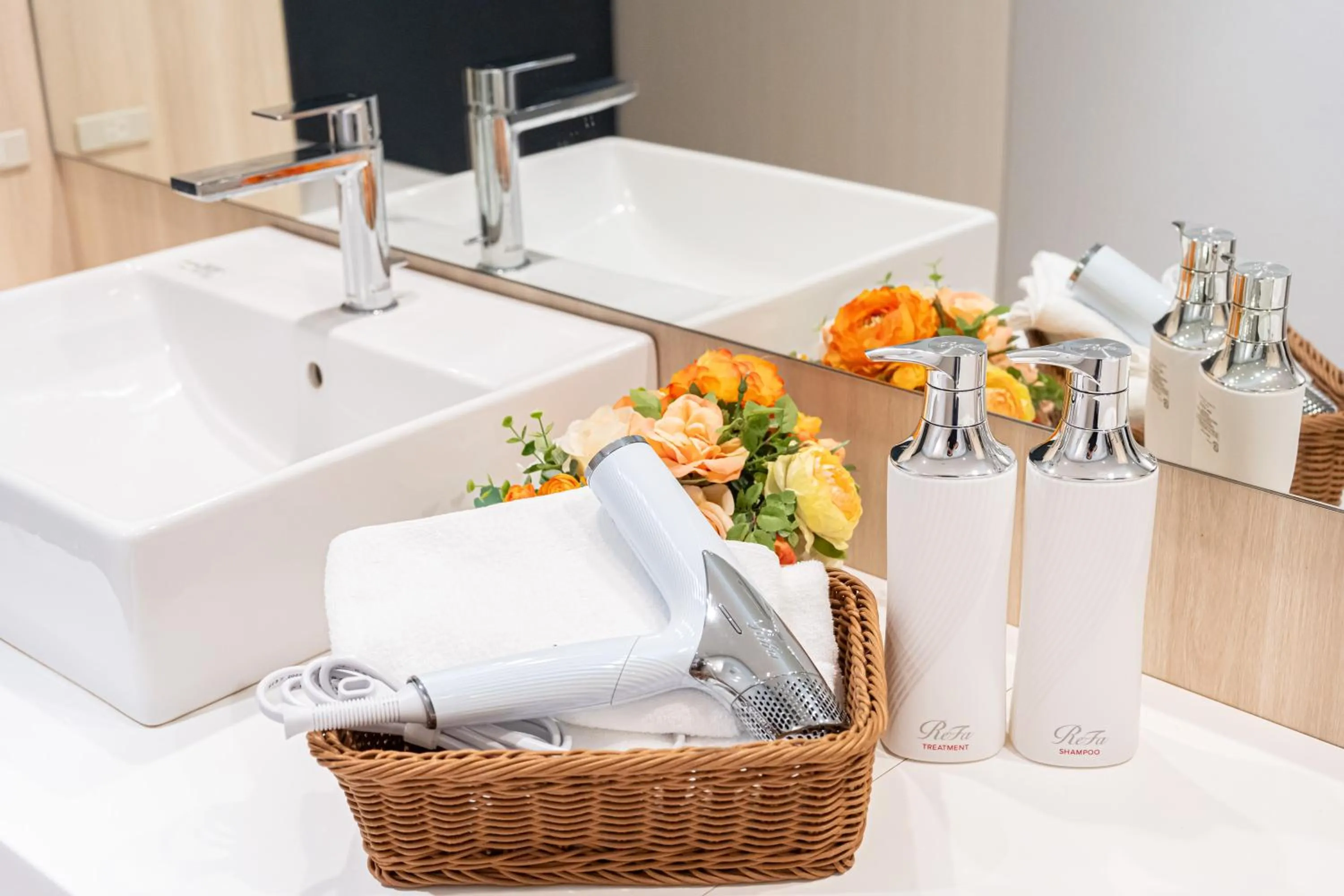 Photo of the whole room in L stay & grow Harumi