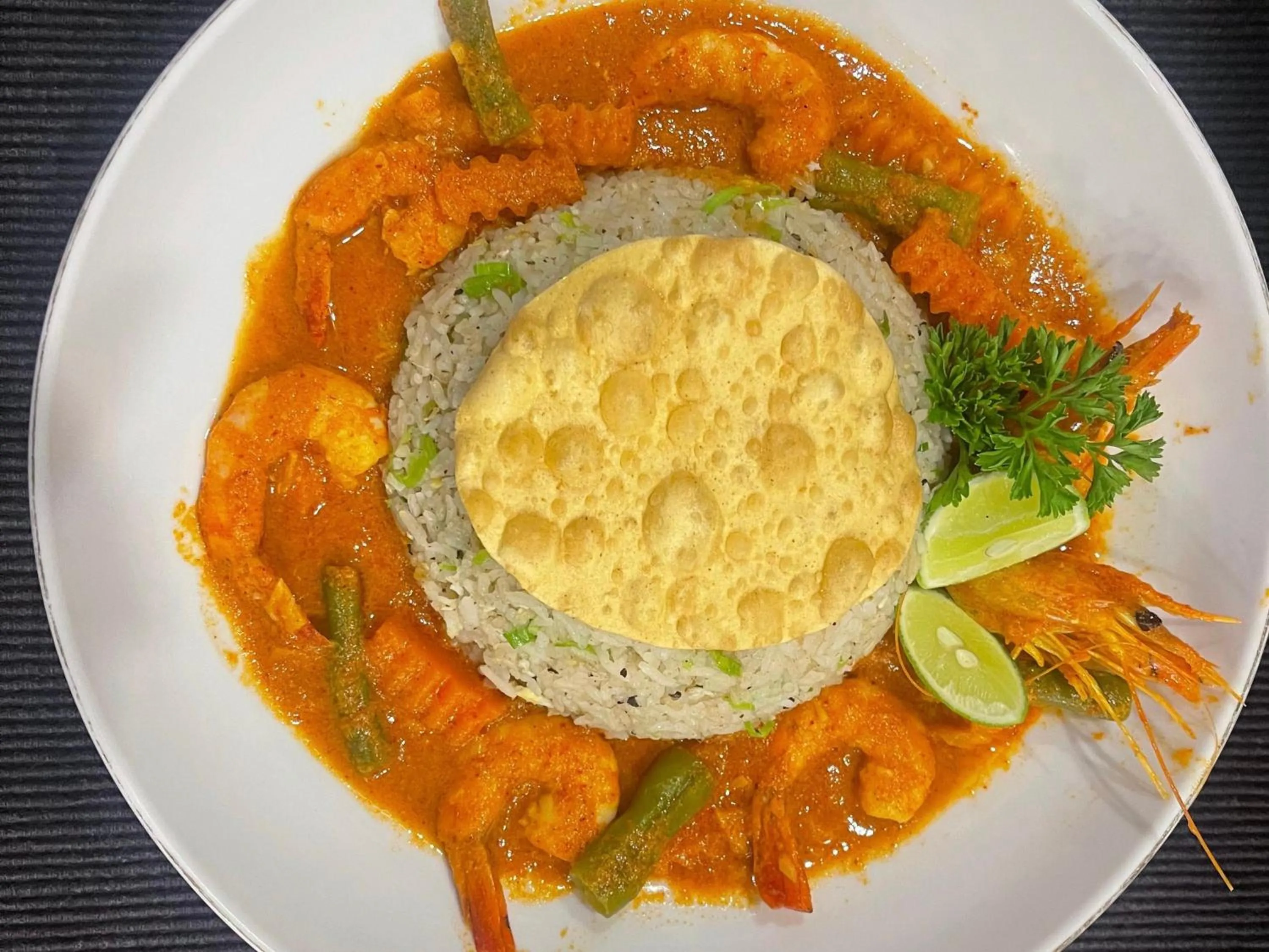 Food and drinks in D' Art VILLA RETREAT AND SPA