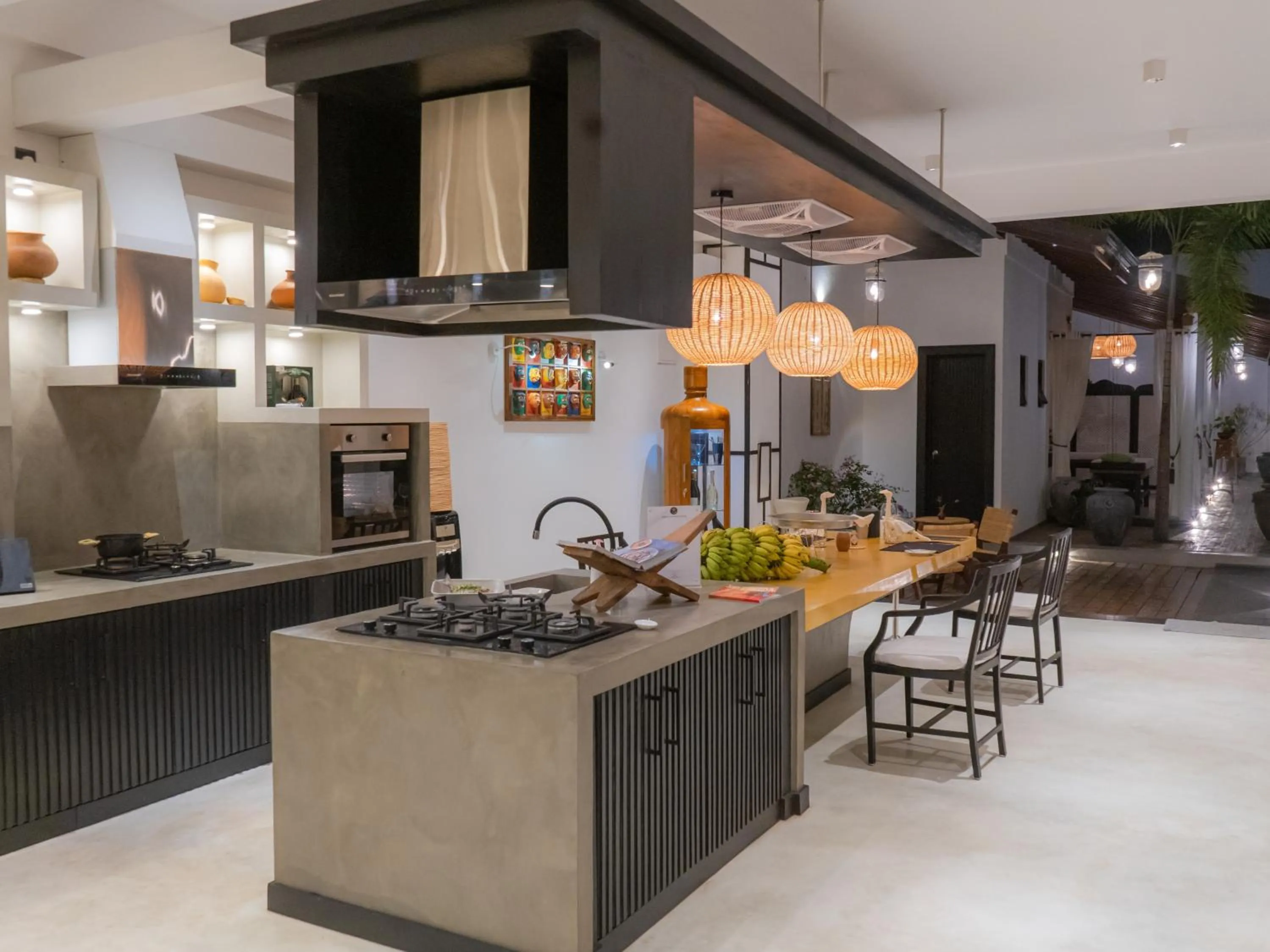 Restaurant/places to eat in D' Art VILLA RETREAT AND SPA