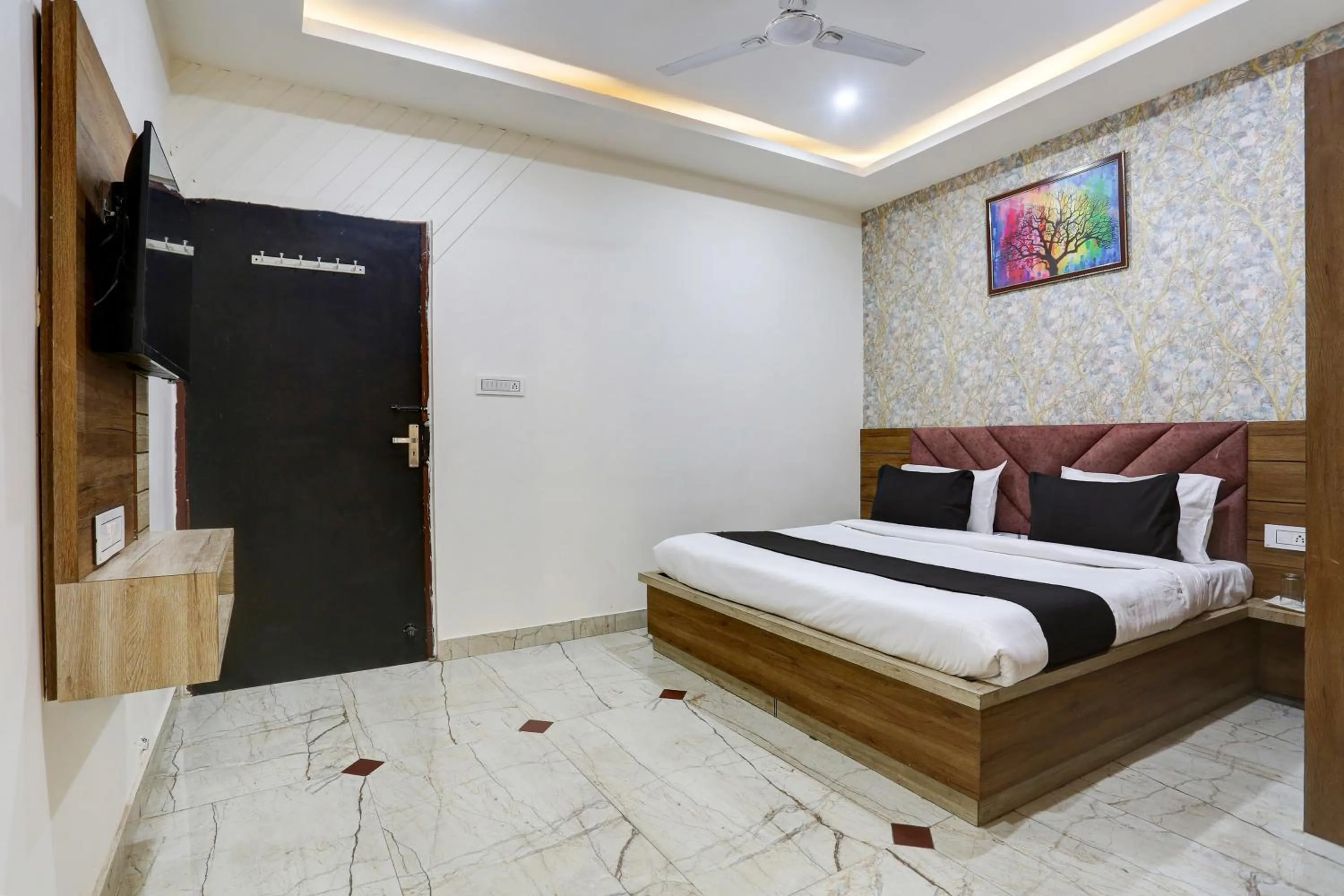 Bedroom in HOTEL JAIRAJ