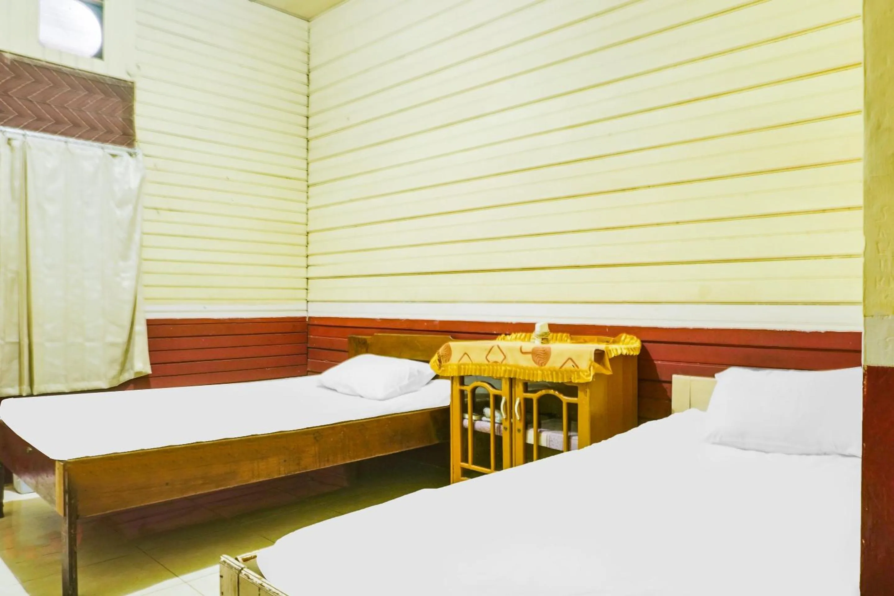 Bedroom in Hotel O Anggrek Daqu Syariah Kapuas