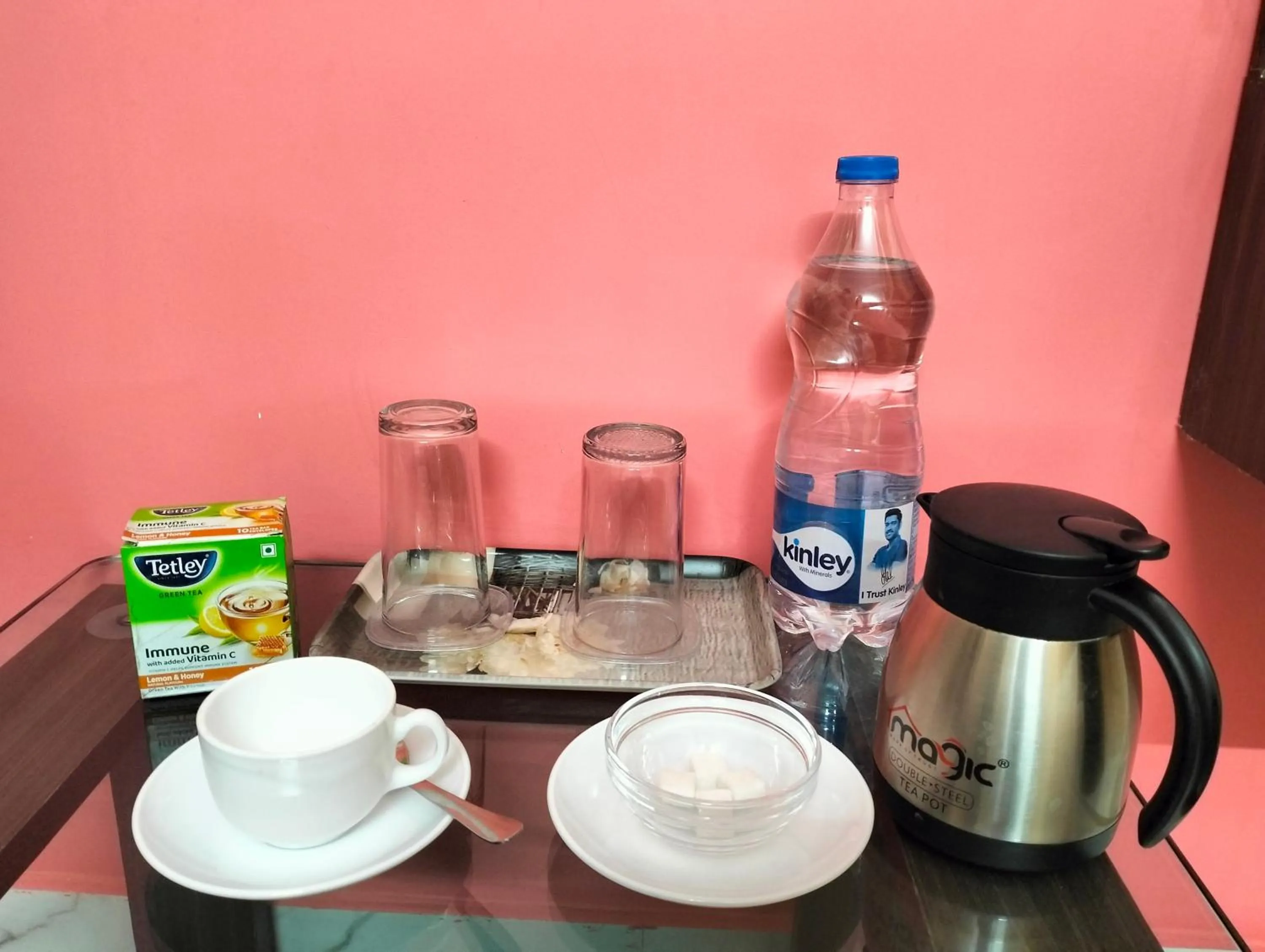 Coffee/tea facilities in Hotel Saan Berhampore