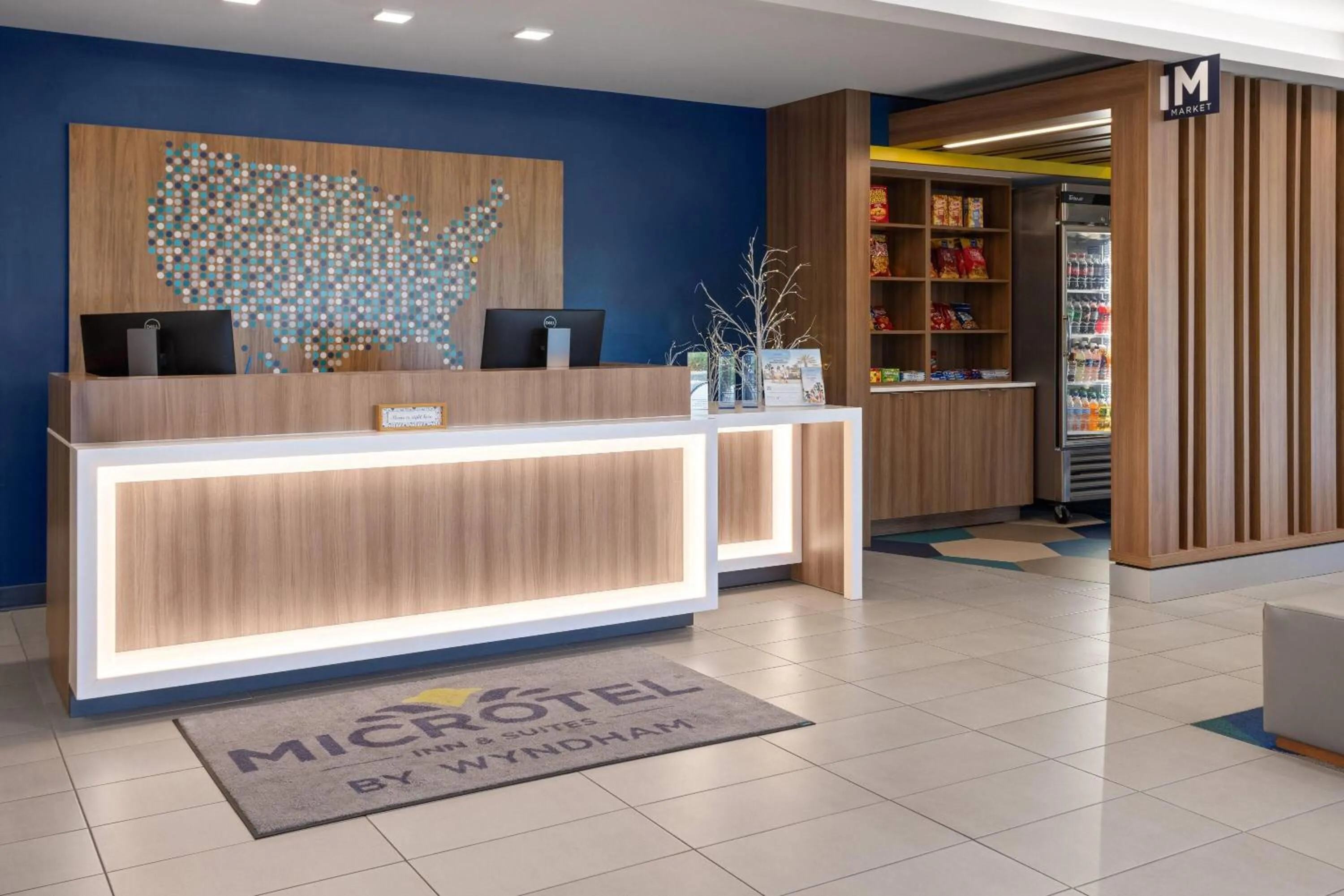 Lobby or reception in Microtel Inn & Suites by Wyndham Rehoboth Beach
