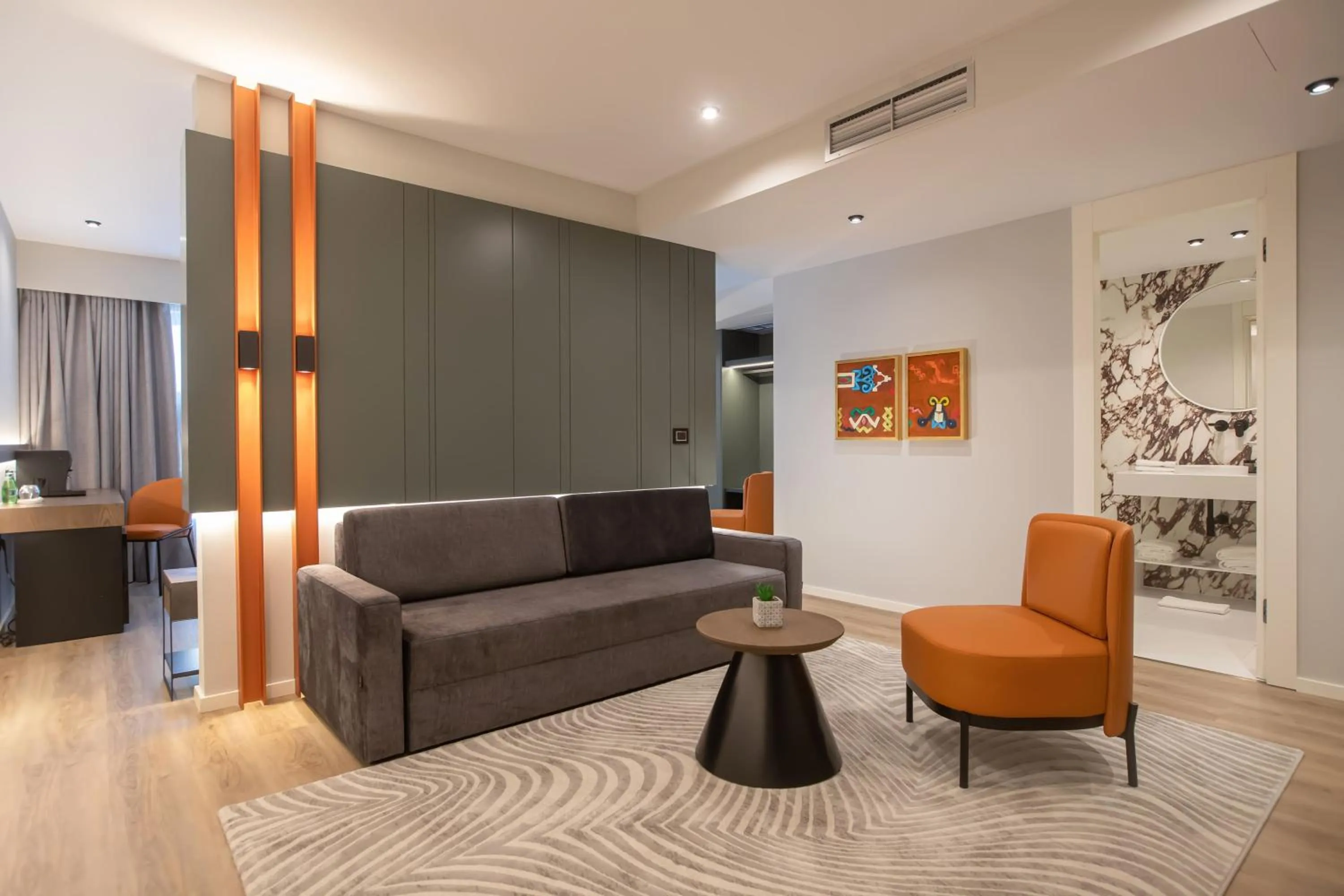 Property building in Hotel Elisa Tirana Affiliated by Meliá