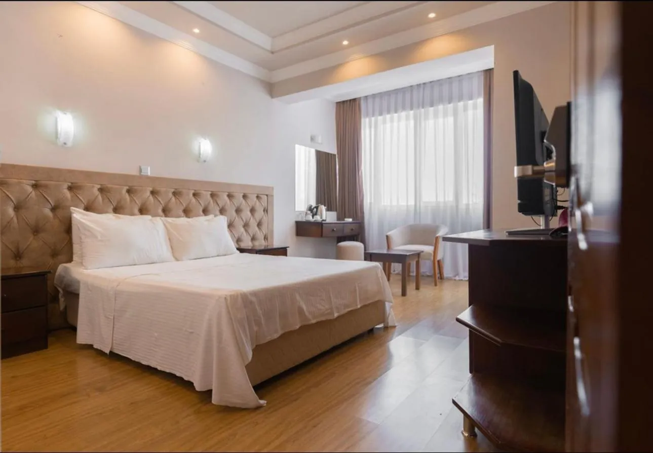 Bed in Mountain View Hotel