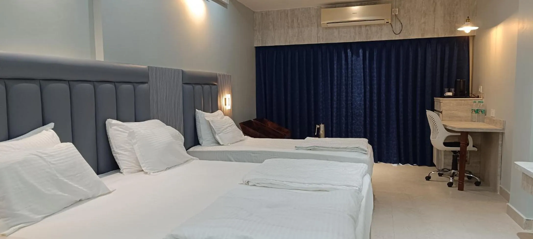 Bedroom, Bed in Hotel Lee Garden Near to Blue Flag Beach 500 Mtrs