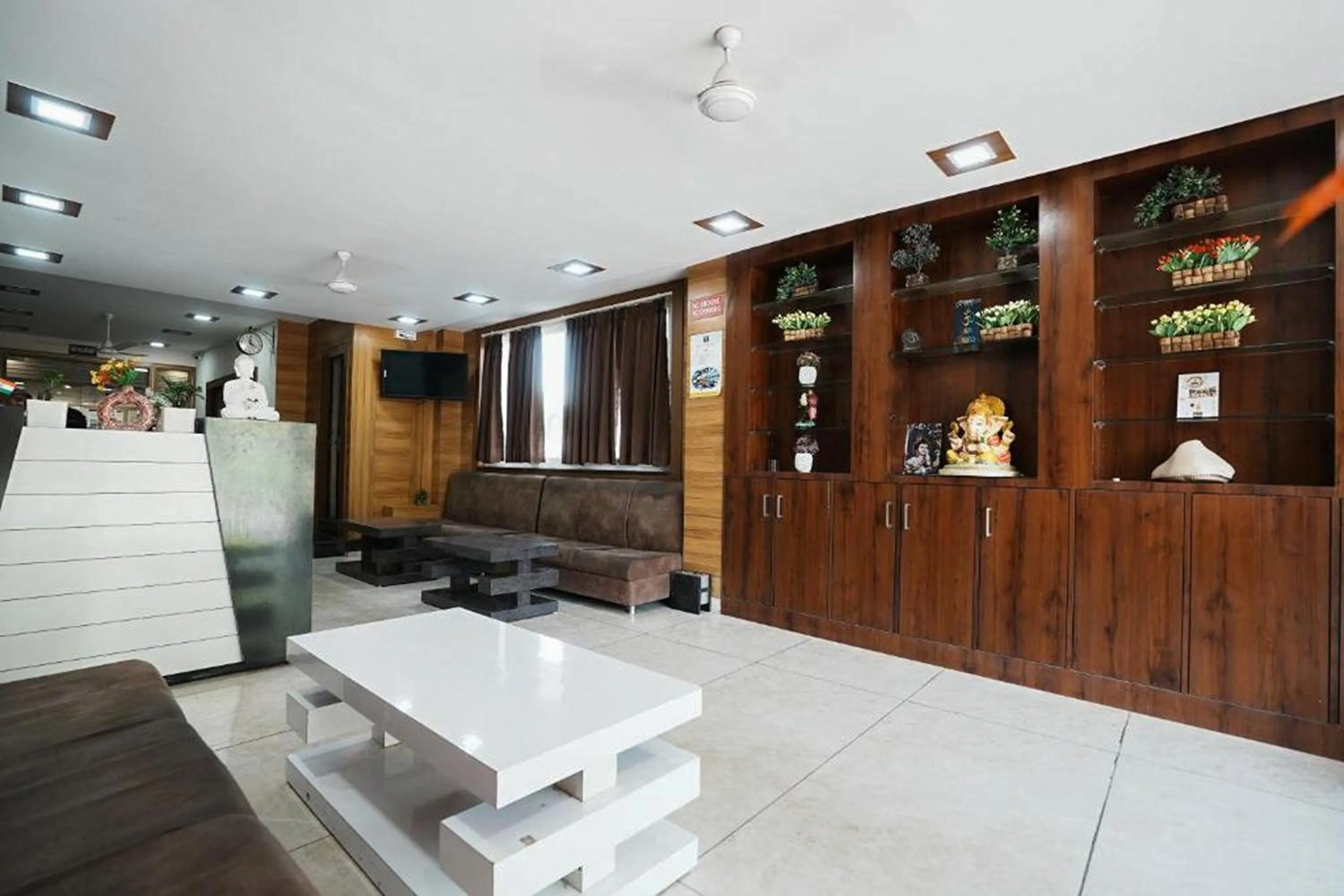 Lobby or reception in Hotel The 7 Seas