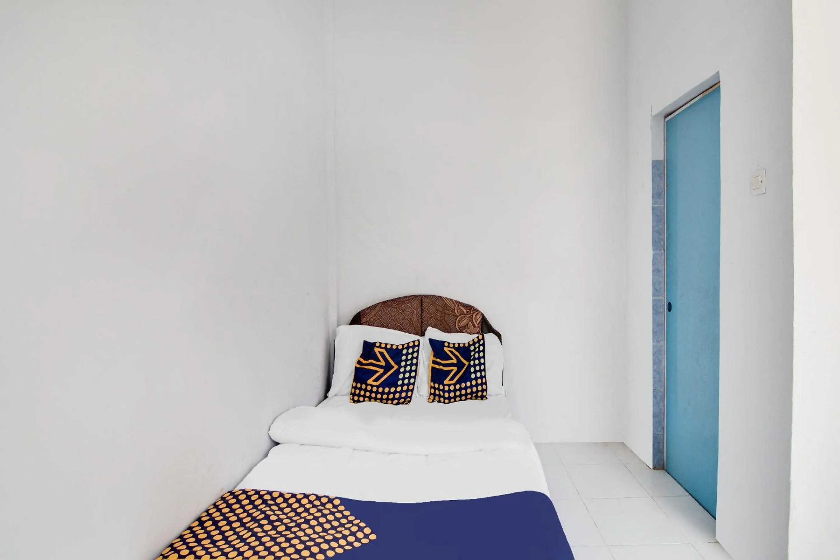 Bedroom, Bed in Hotel O Raja Homestay Syariah