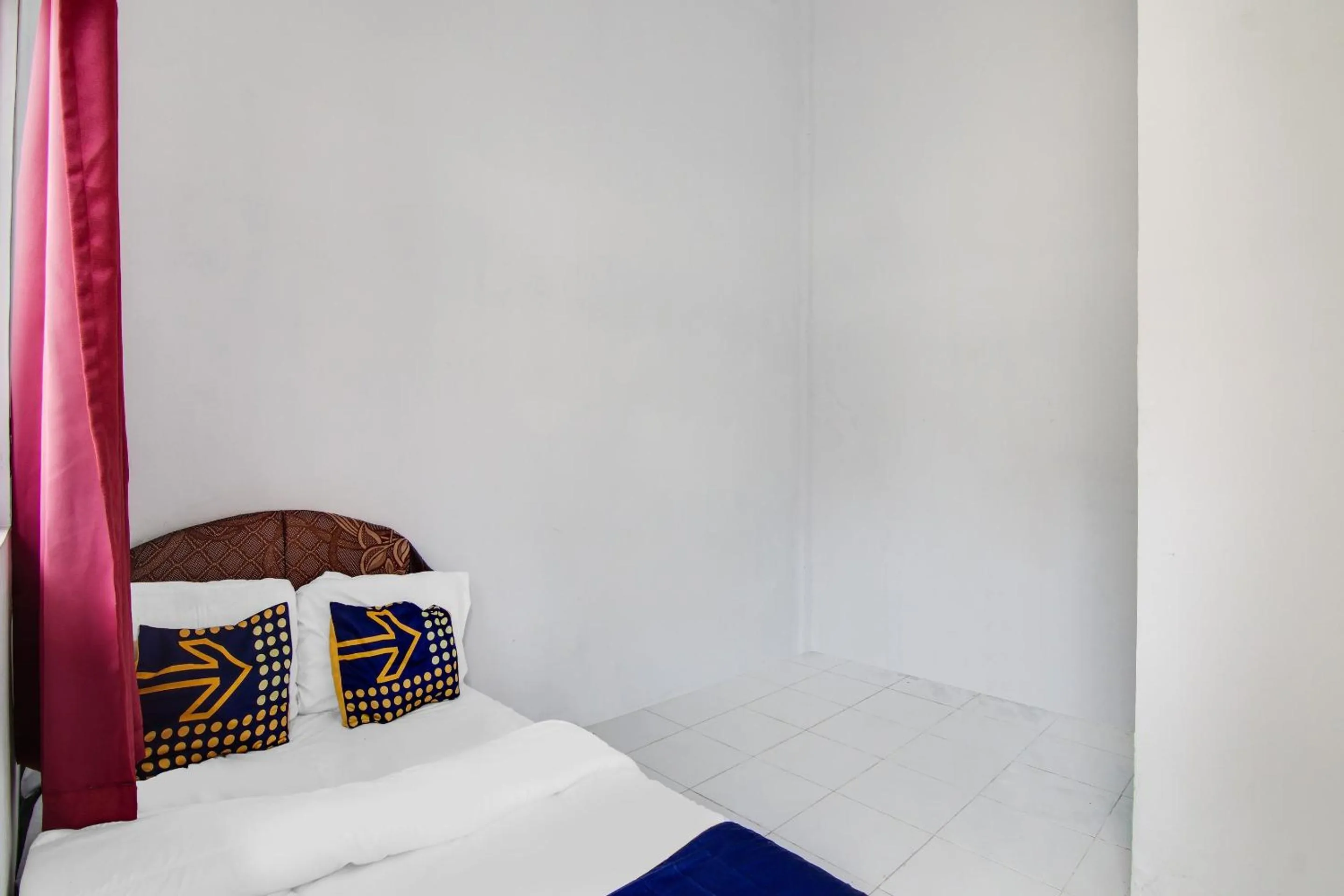 Bedroom, Bed in Hotel O Raja Homestay Syariah