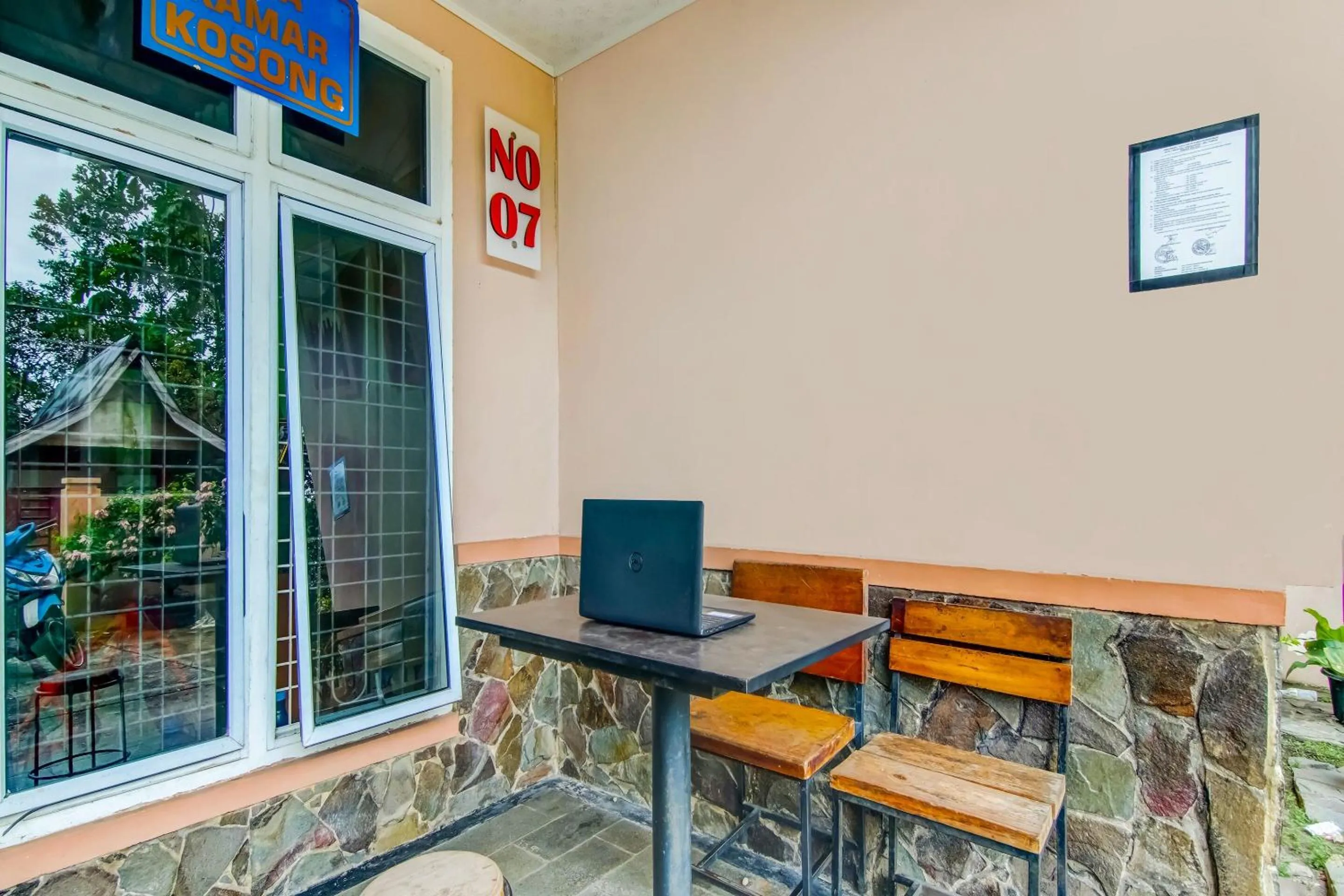 Lobby or reception in Hotel O Nayla Homestay Syariah Near Koro Koro Panam, Karaoke, Pool, & Cafe