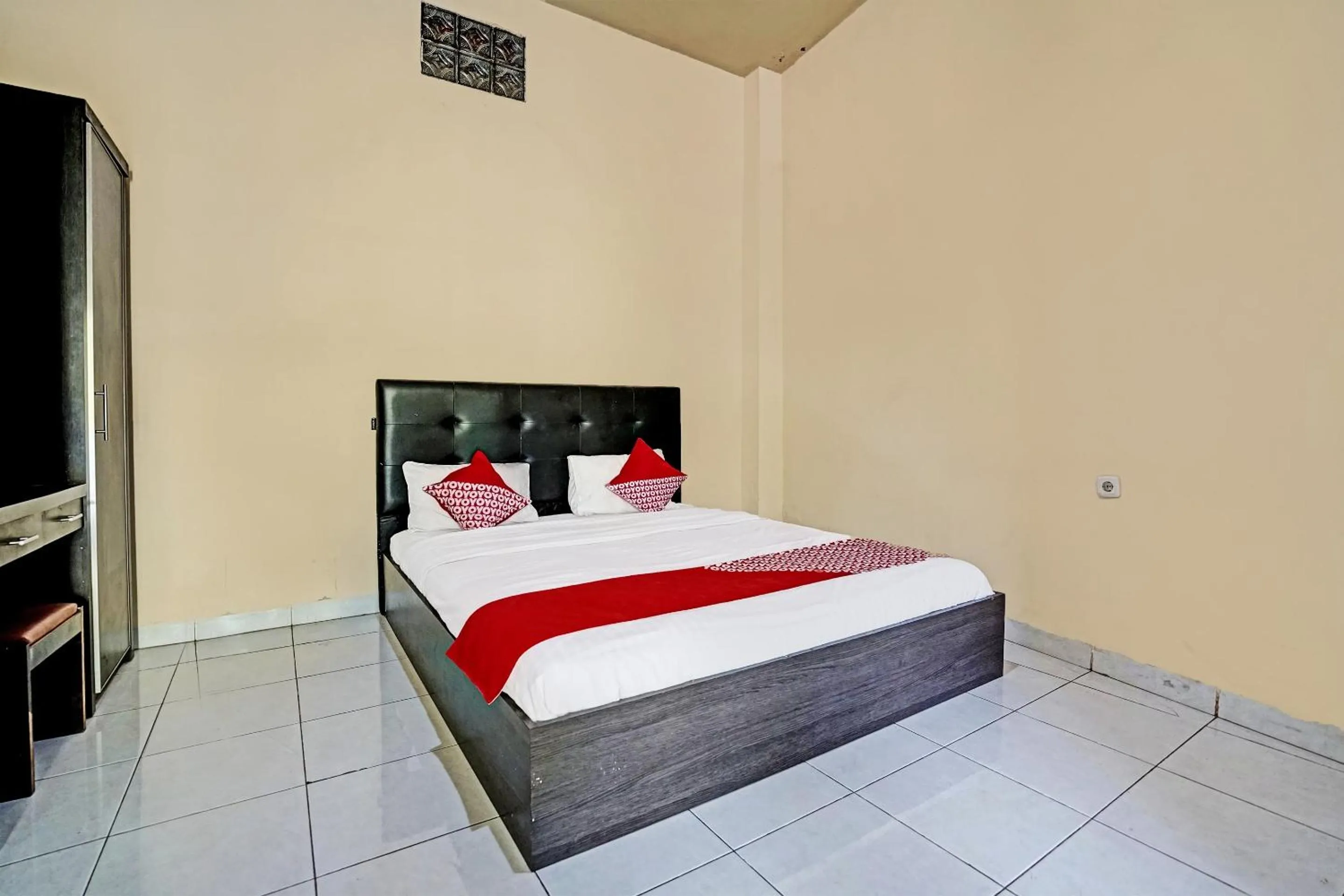 Bedroom, Bed in OYO Life 91873 Nugraha Kost