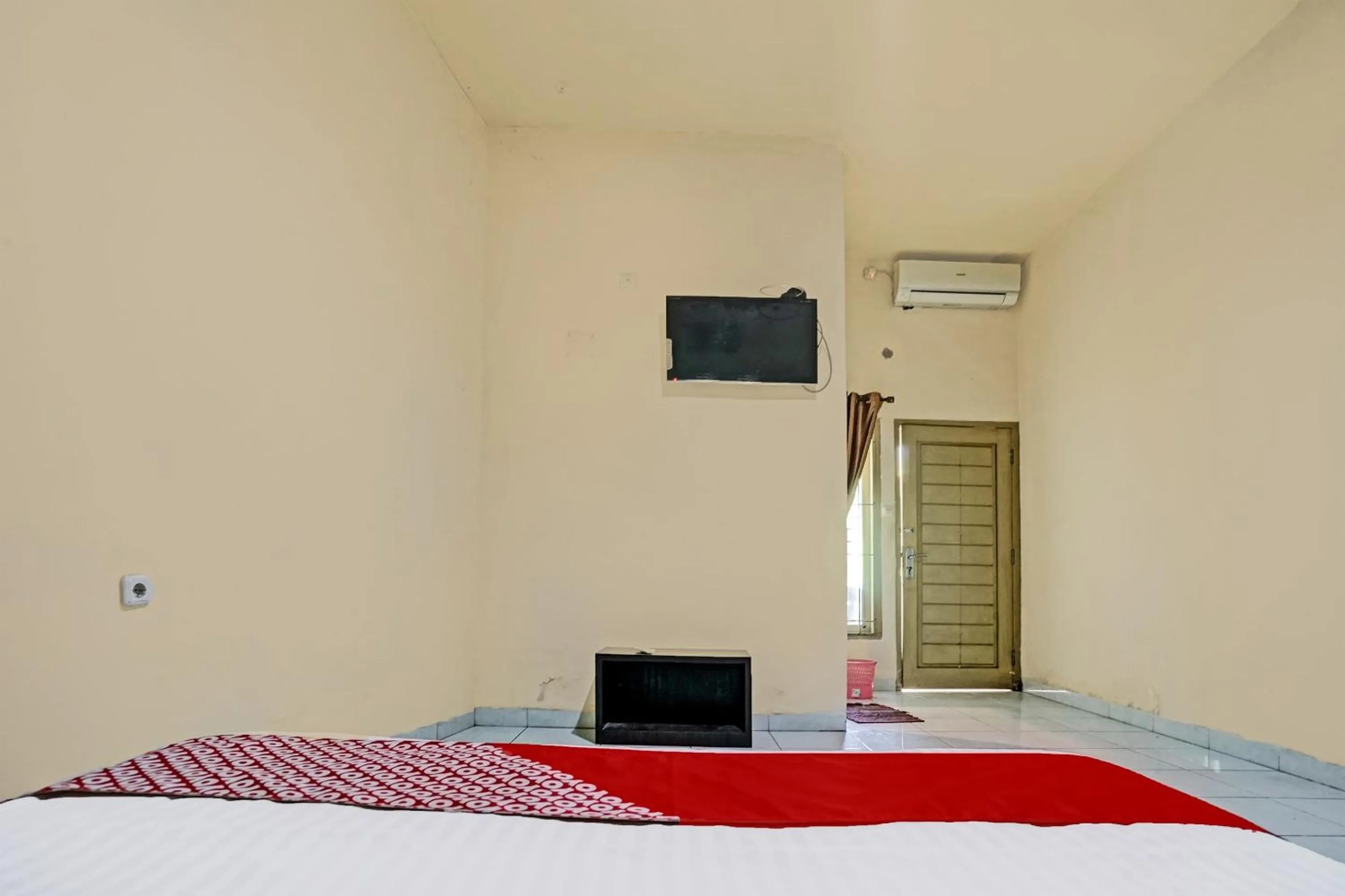 Bedroom, Bed in OYO Life 91873 Nugraha Kost