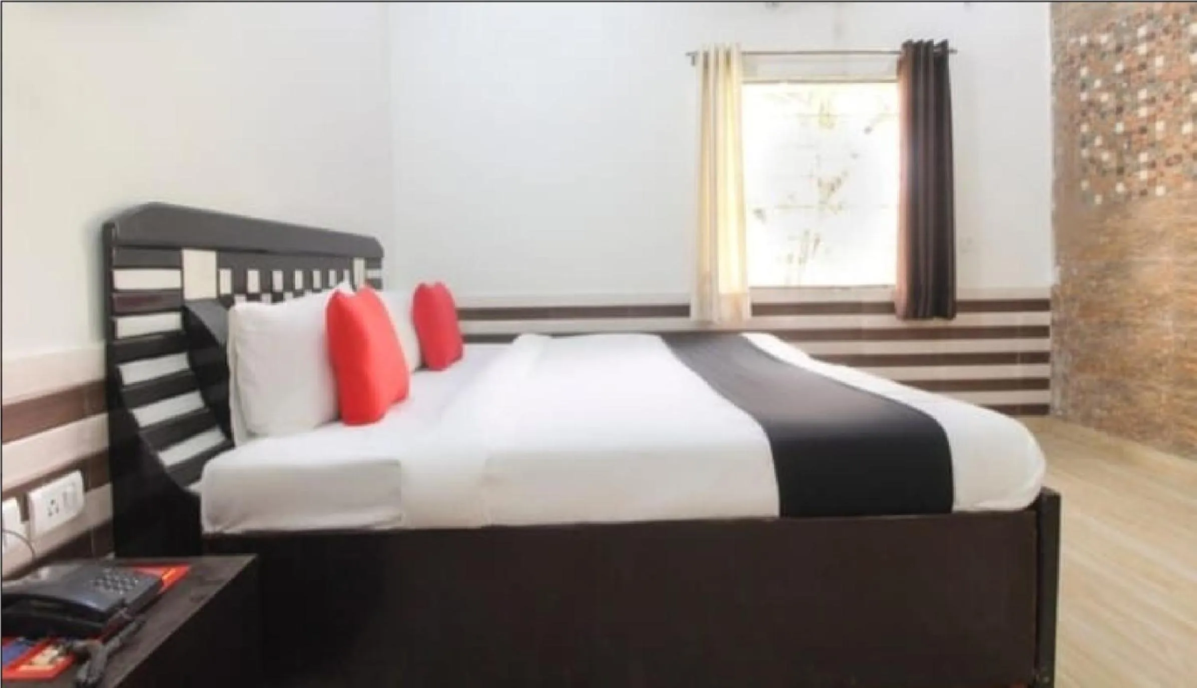 Bedroom, Bed in Hotel J.S. Plaza By WB Inn