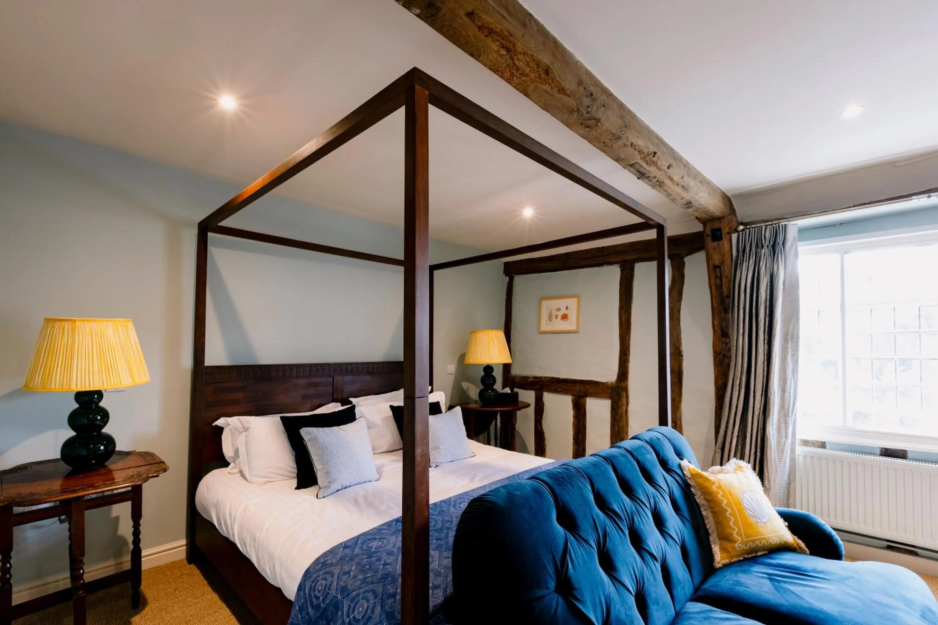 Bed in The Crown, Bildeston