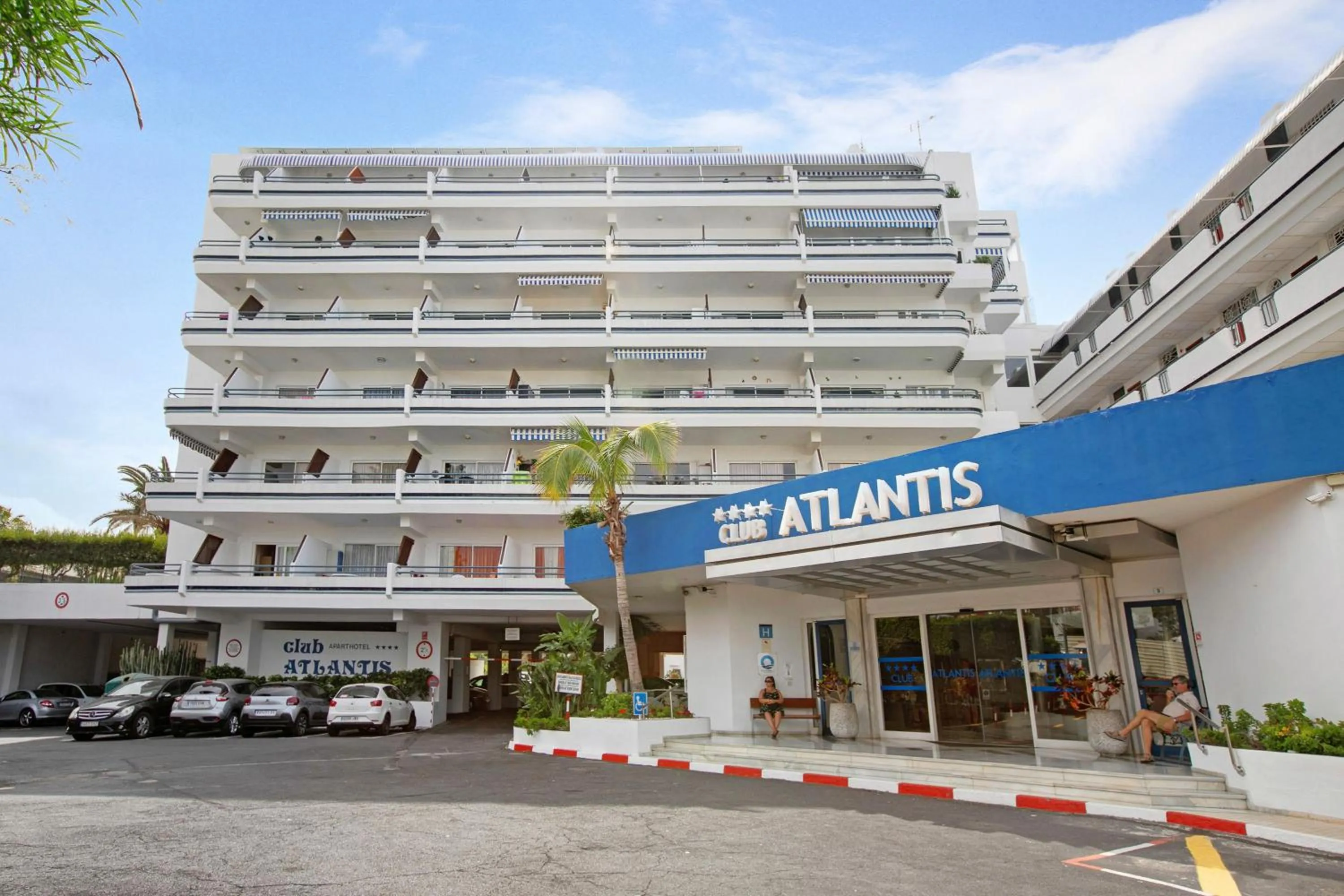 Property building in Club Atlantis 223