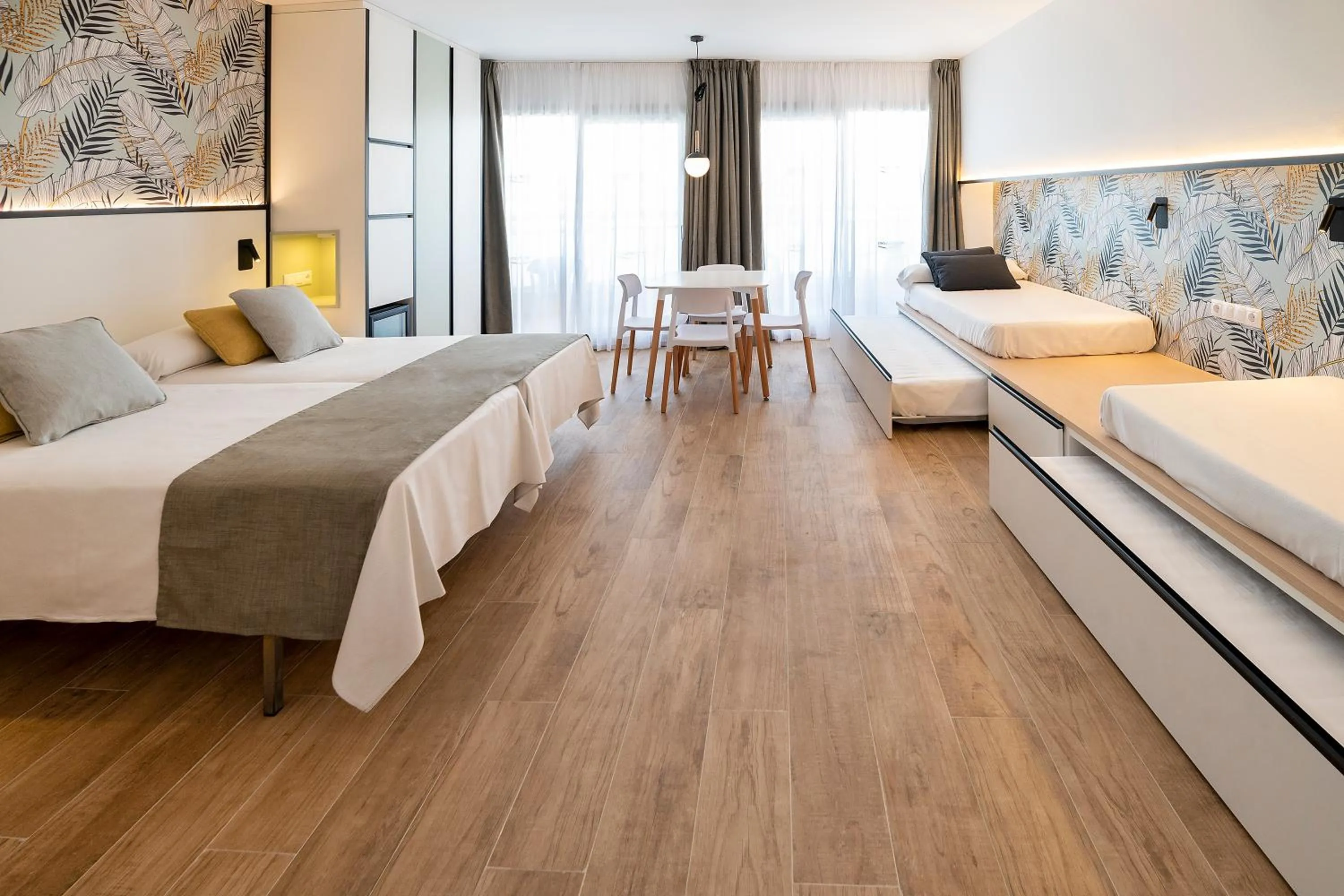 Bedroom, Bed in Medplaya Hotel Calypso