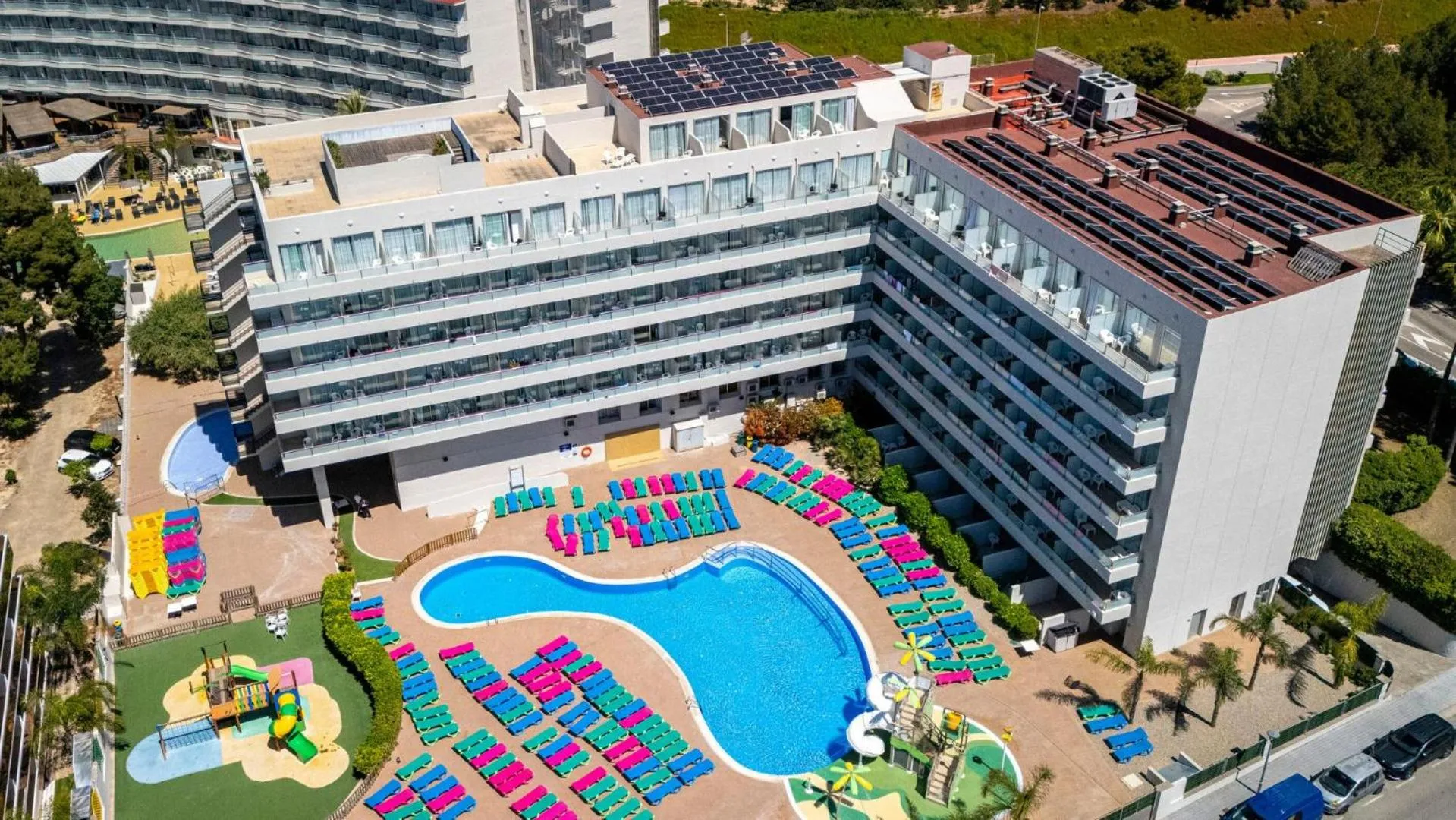 Property building in Medplaya Hotel Calypso