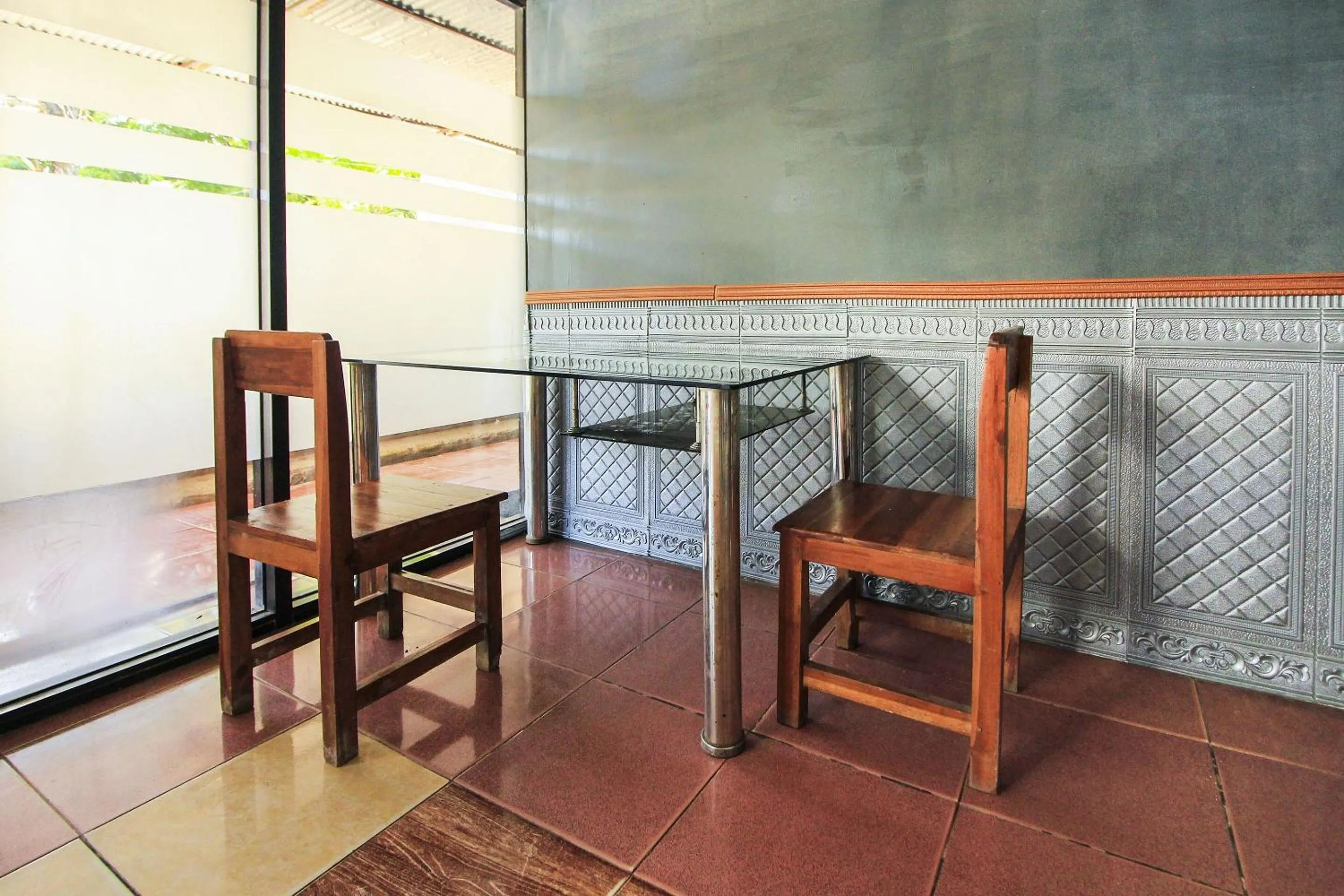 Lobby or reception in OYO 91855 Big Hotel Kendari