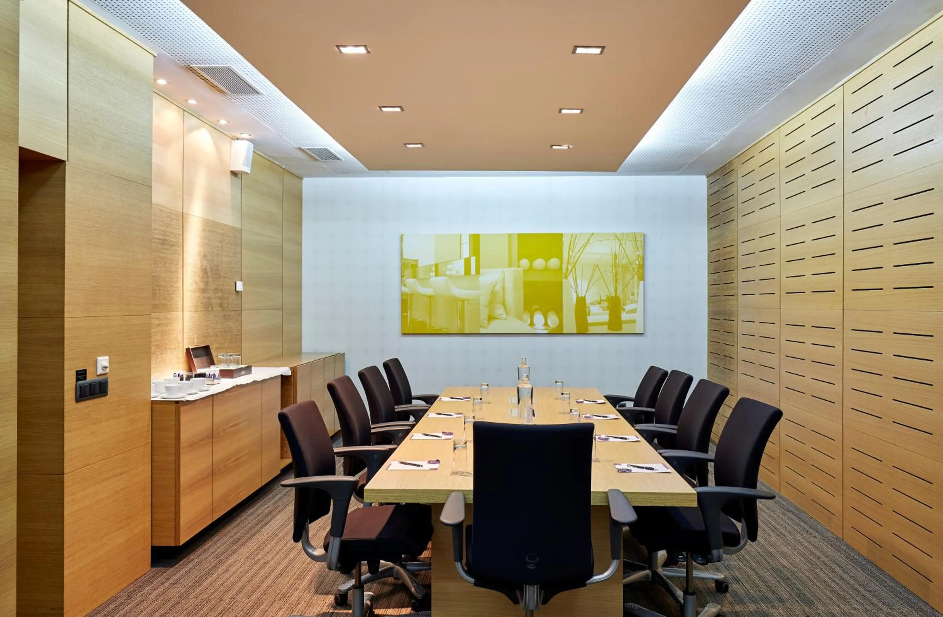 Spring in Hotel Barcelona Catedral 4 Sup