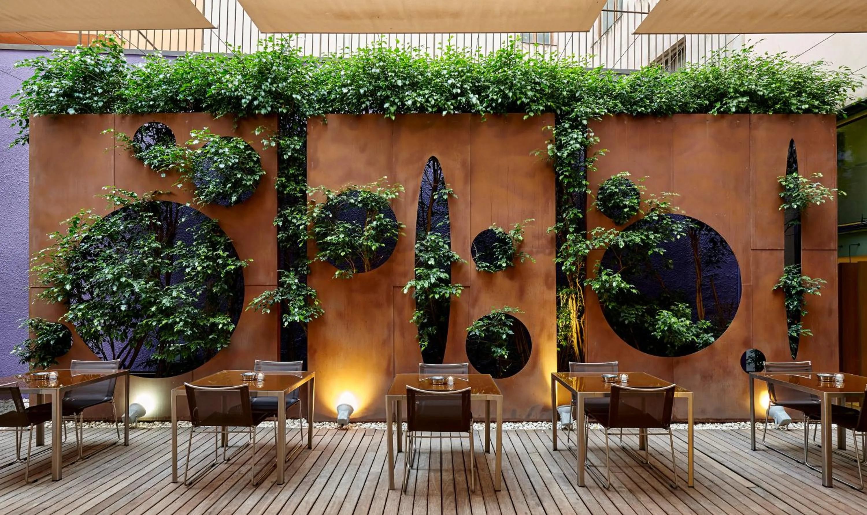 Restaurant/places to eat in Hotel Barcelona Catedral 4 Sup