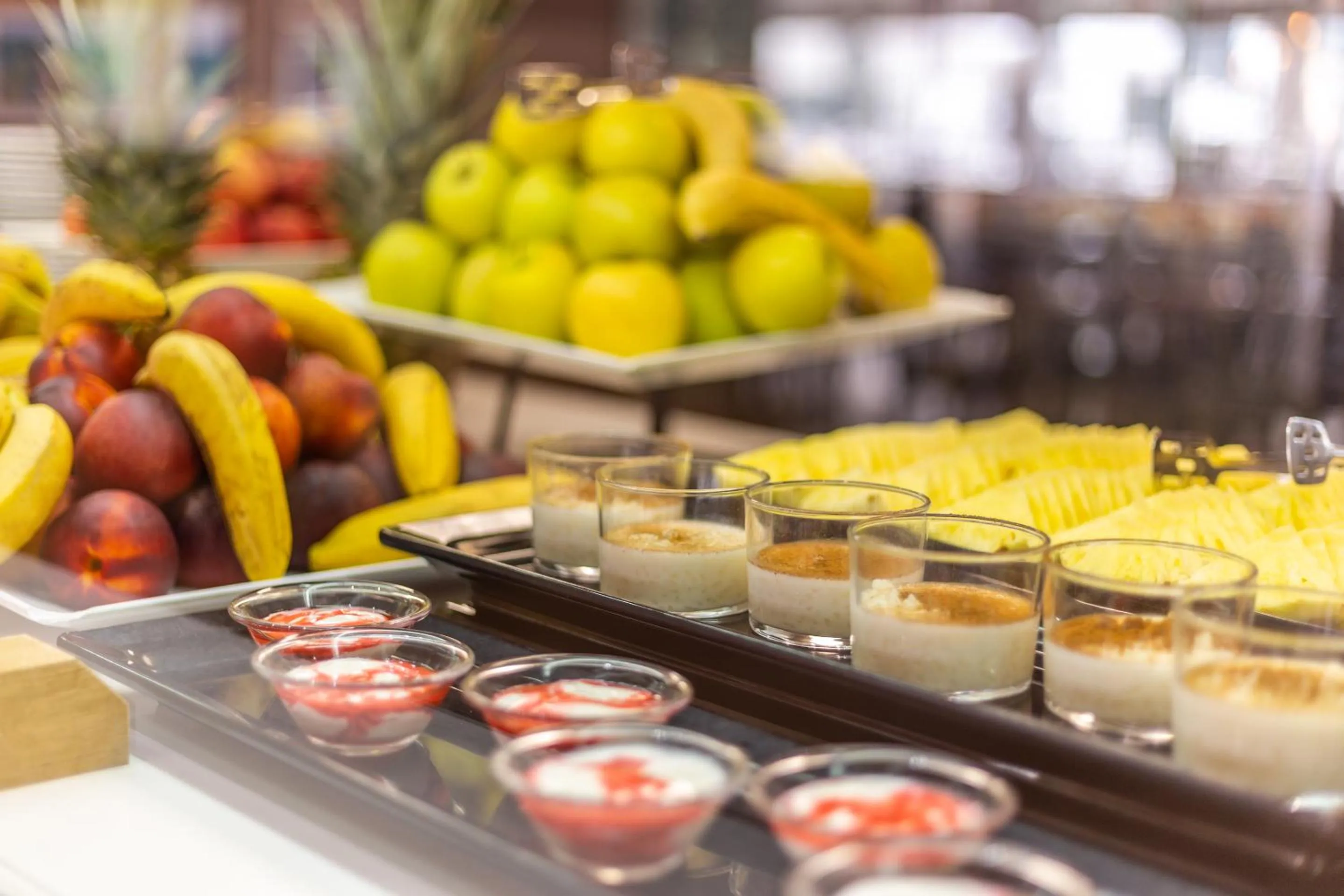 Food and drinks in Hotel Samos