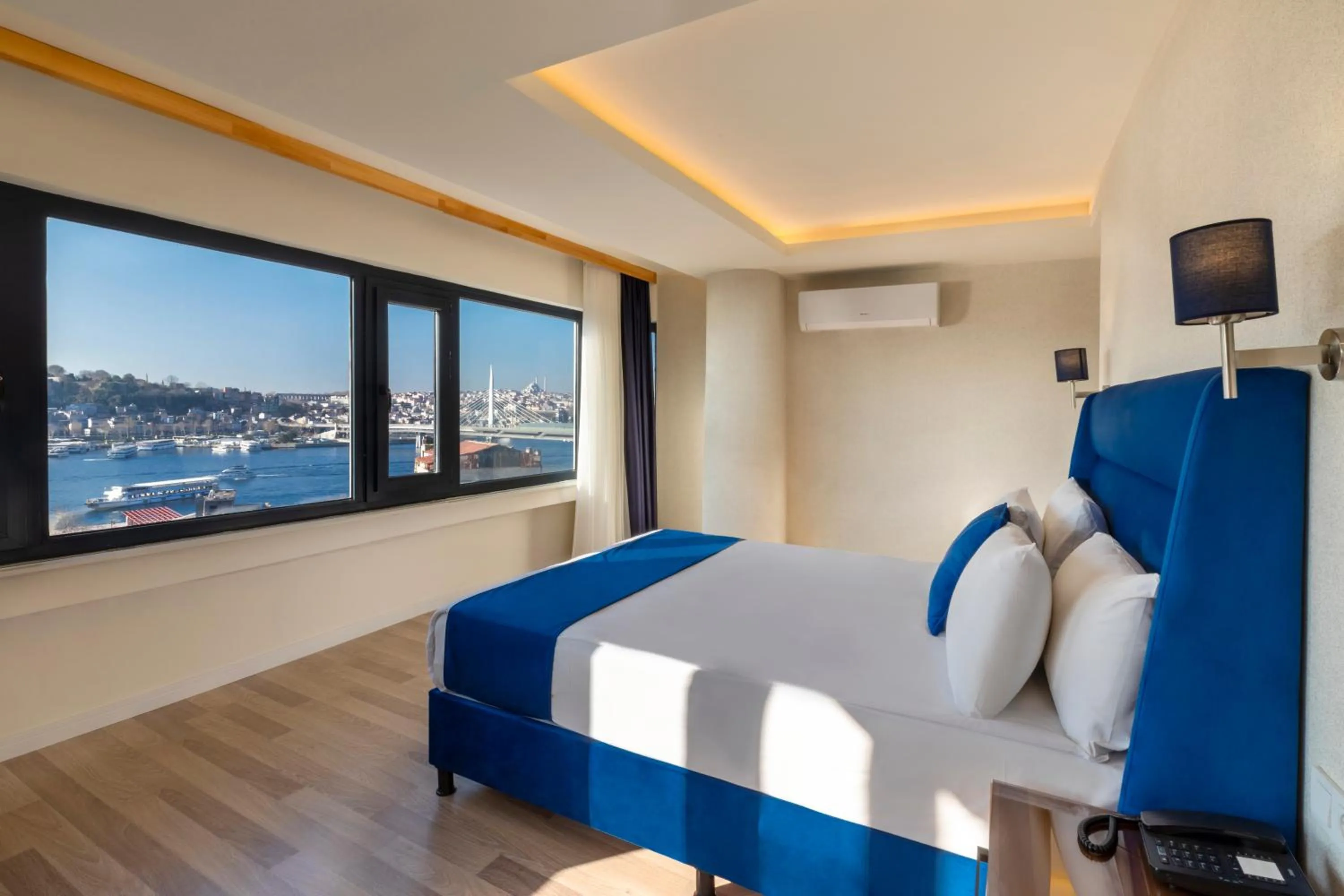 Bedroom in Union Hotel Karaköy