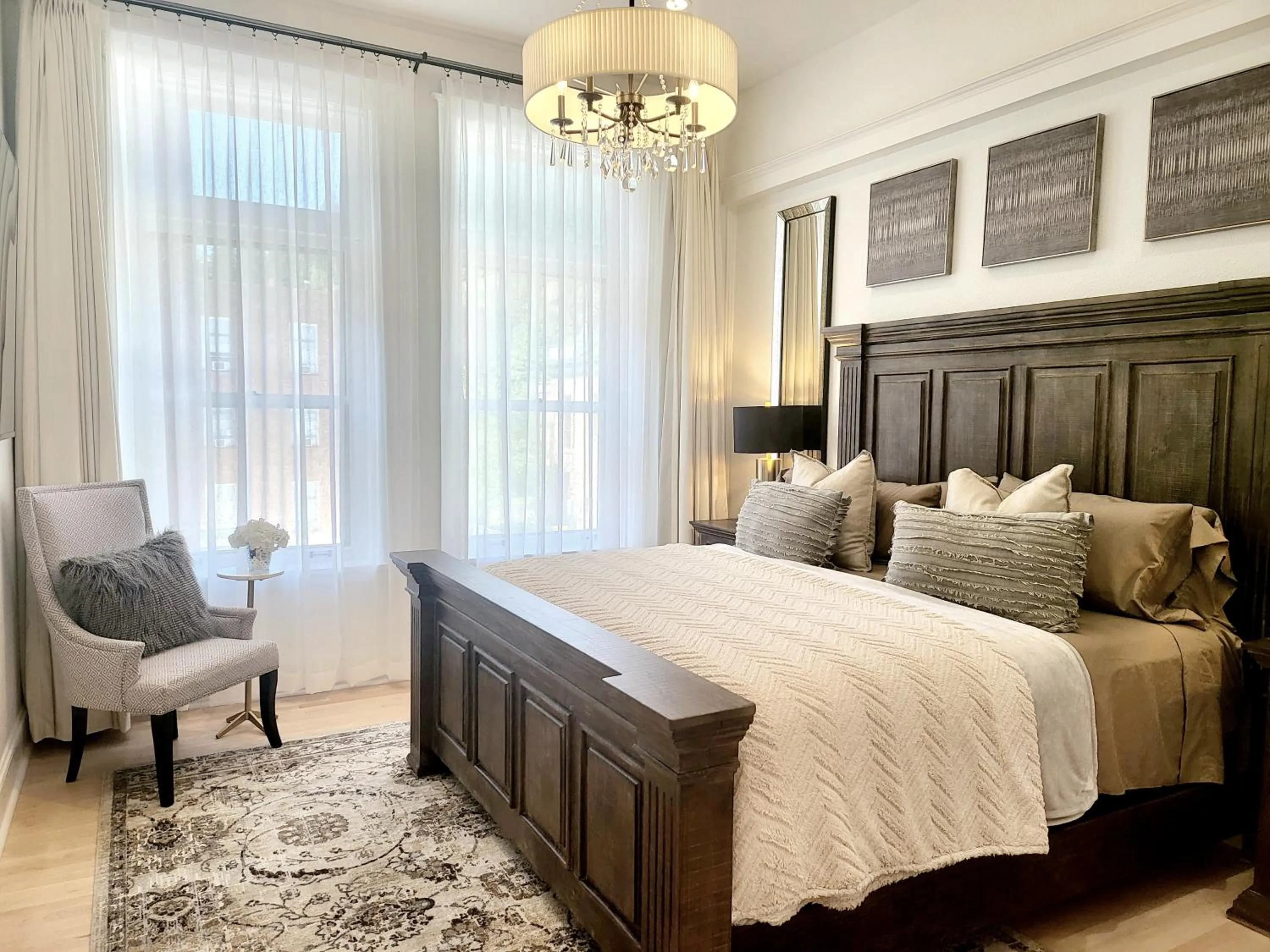 Bed in The Bank Hotel Deadwood