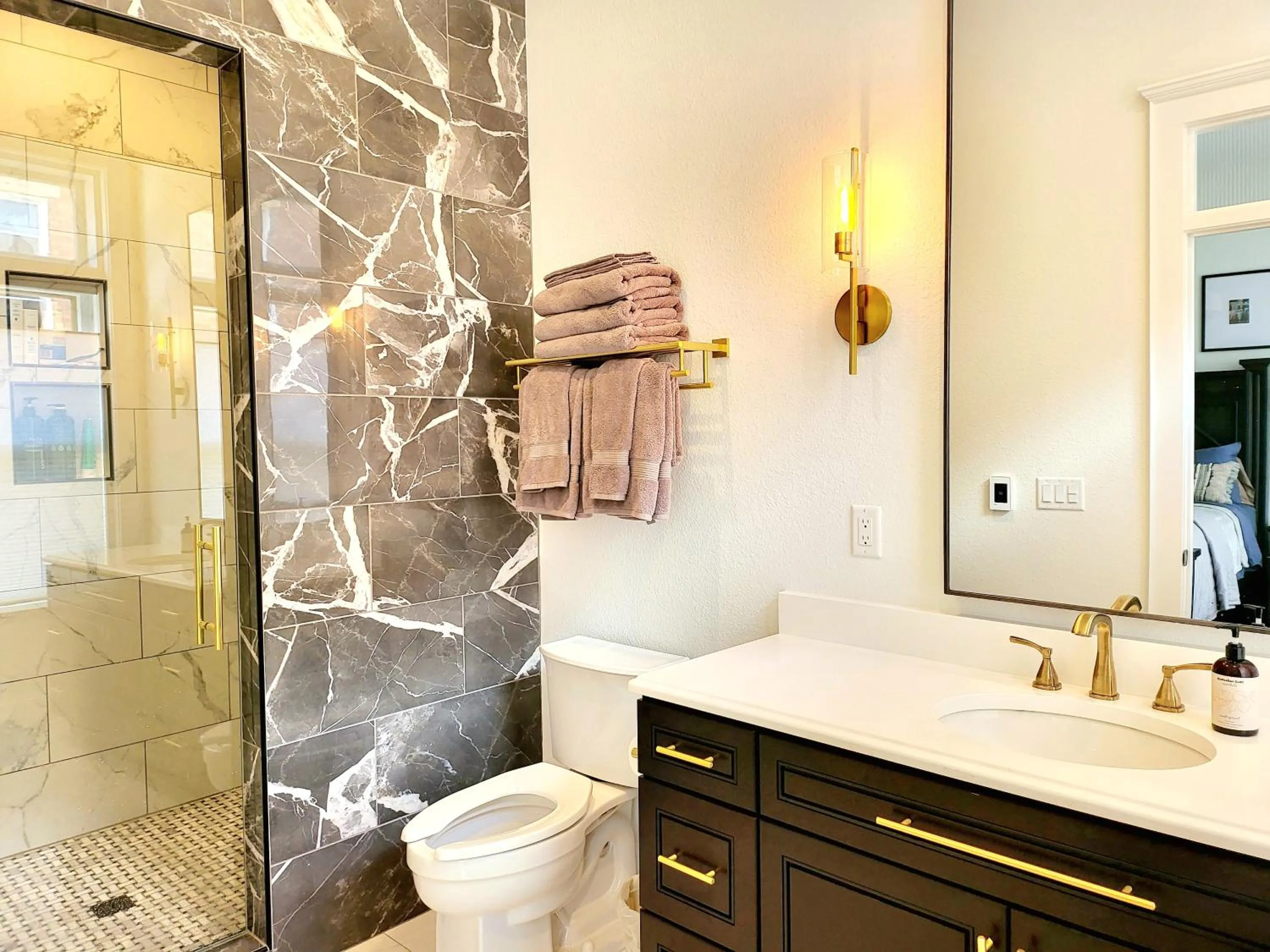 Shower in The Bank Hotel Deadwood