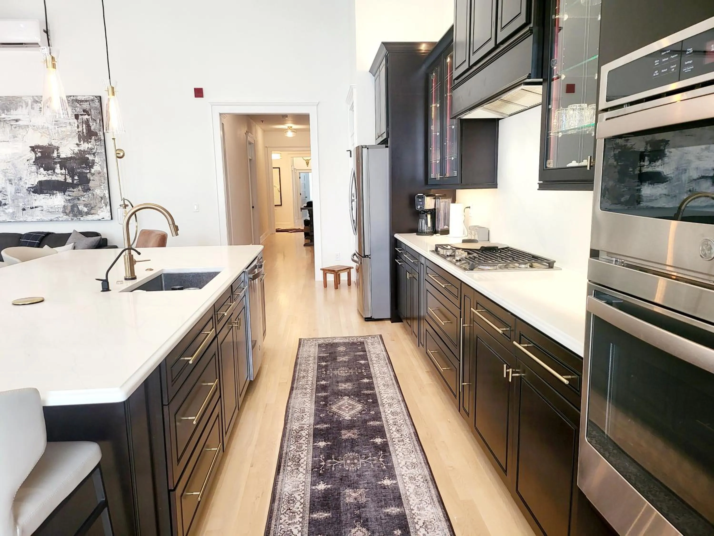 Kitchen or kitchenette in The Bank Hotel Deadwood