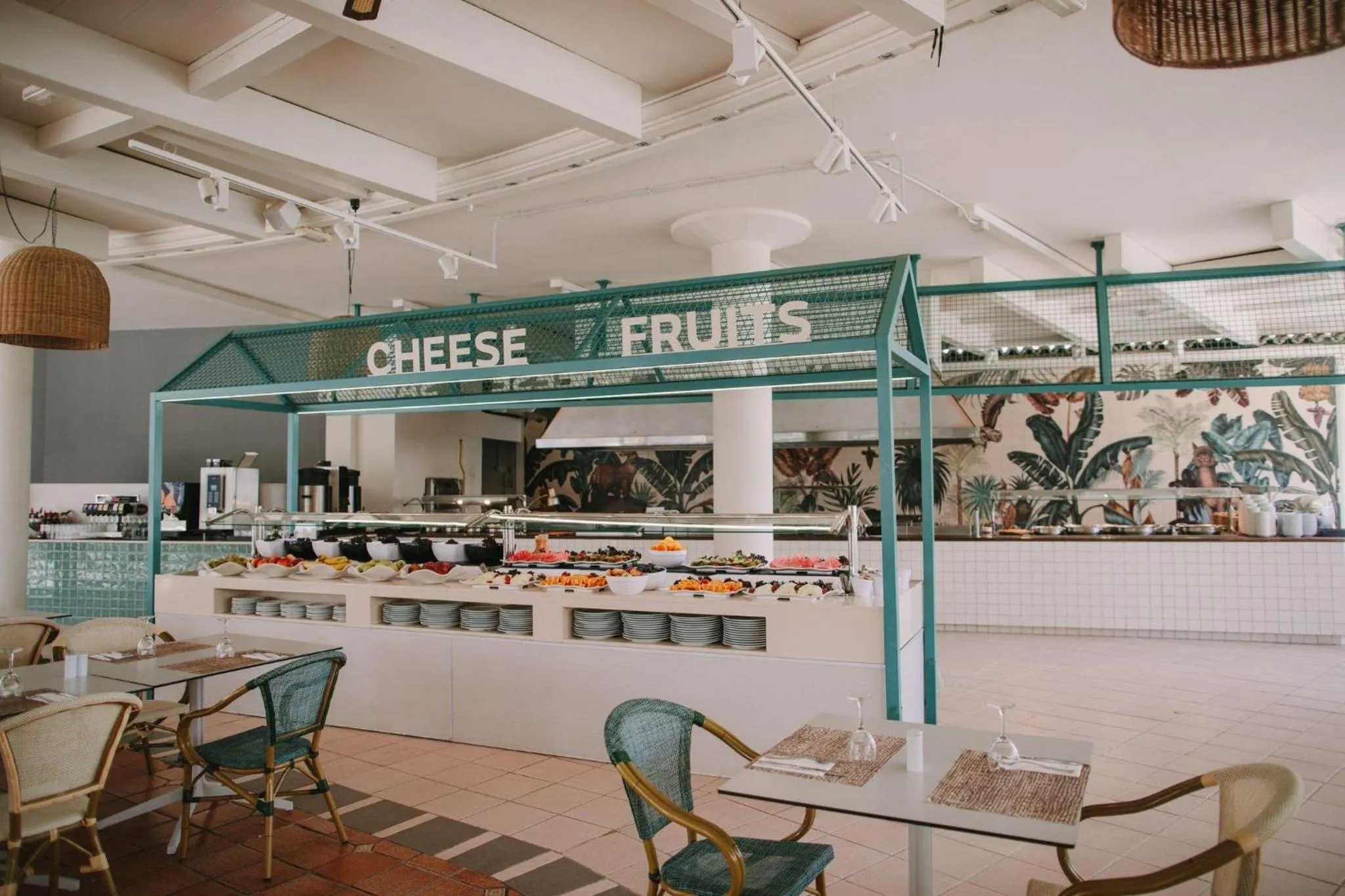 Restaurant/places to eat in Suites & Villas by Dunas