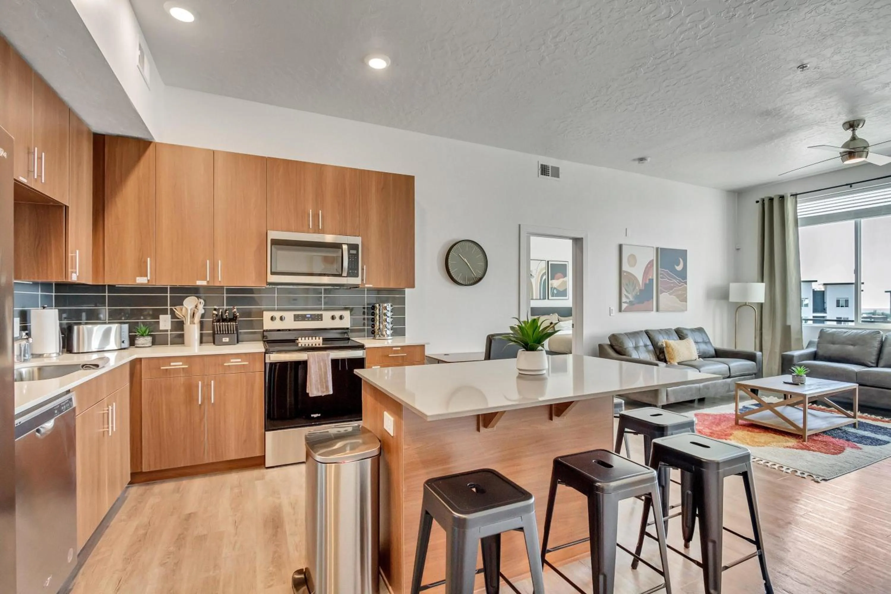 Kitchen or kitchenette in The Heights by Cloud Dream Homes