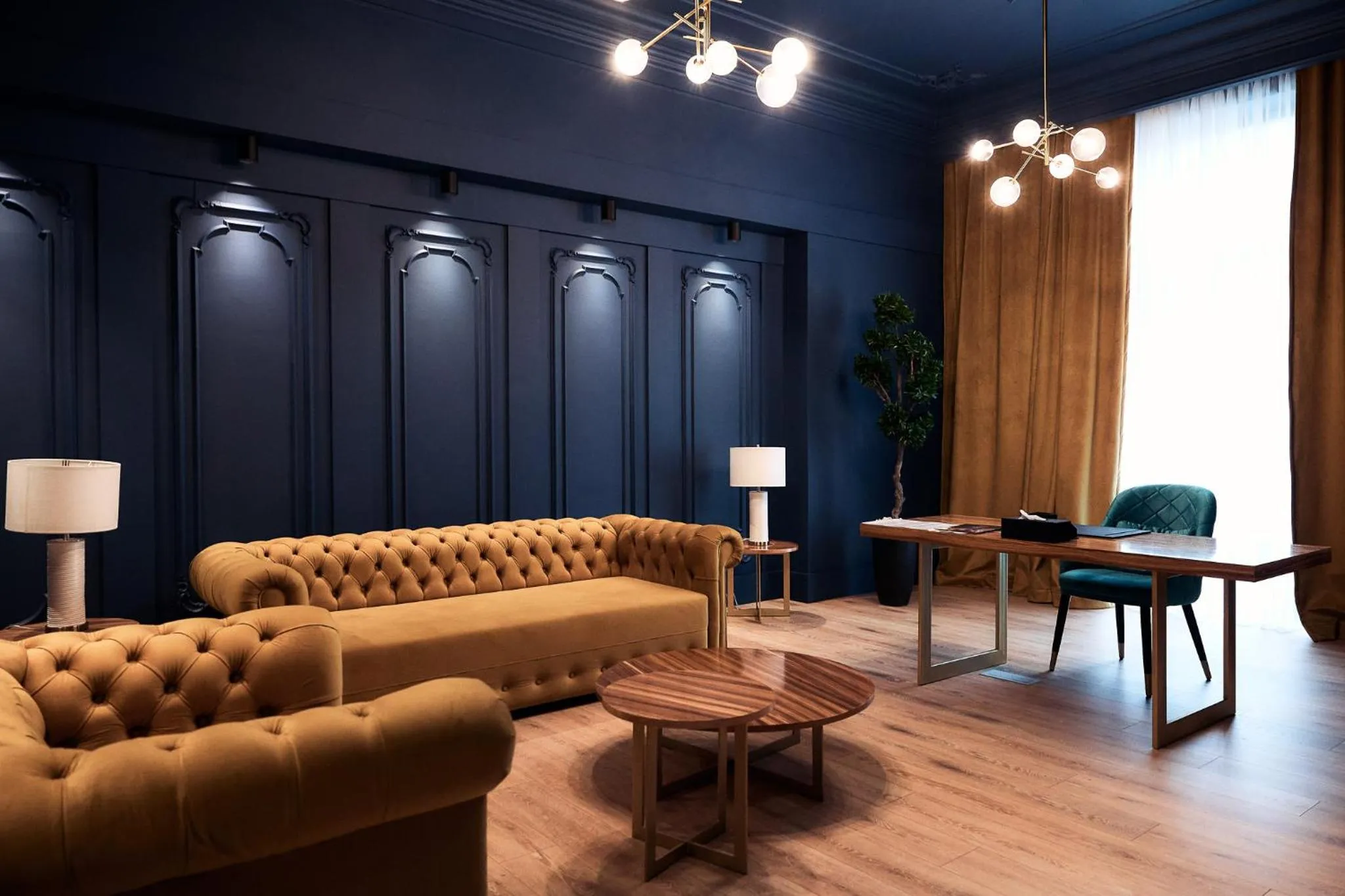 Seating area in HOTEL VIENA