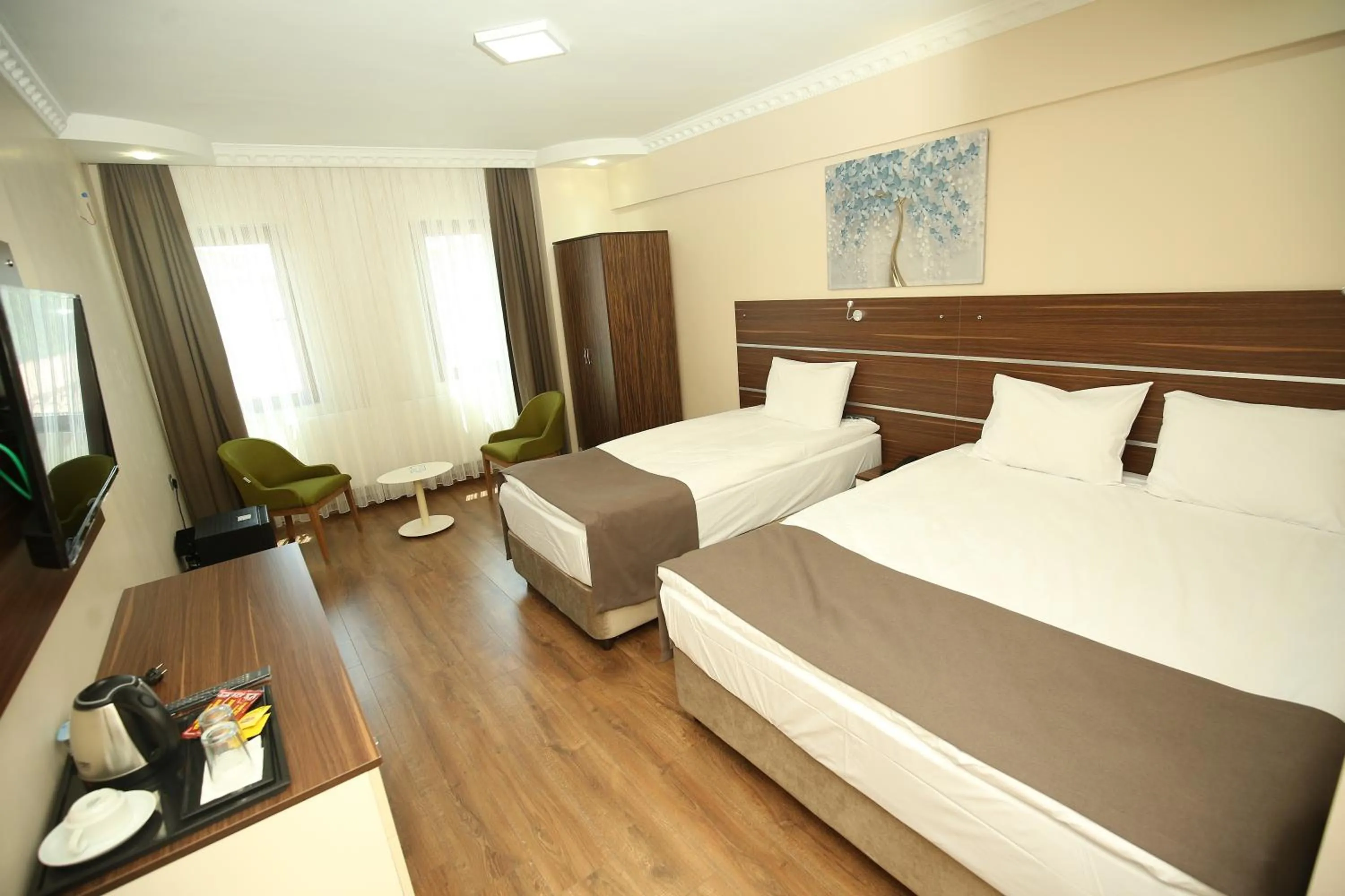 Bed in BEYAZ İNCİ OTEL