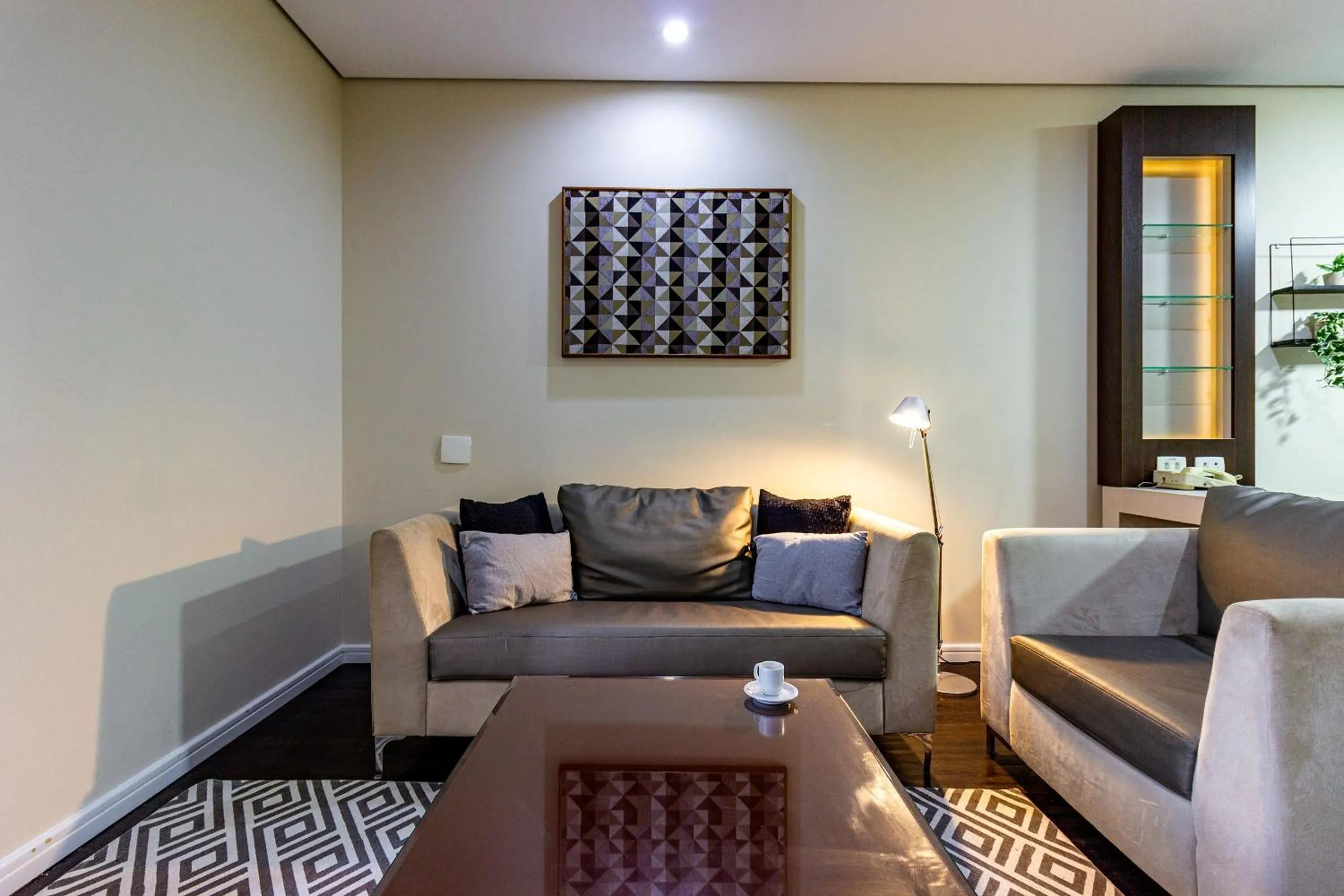 Seating area in Xtay São Paulo Berrini - Apartamentos completos a 7min do metrô Berrini