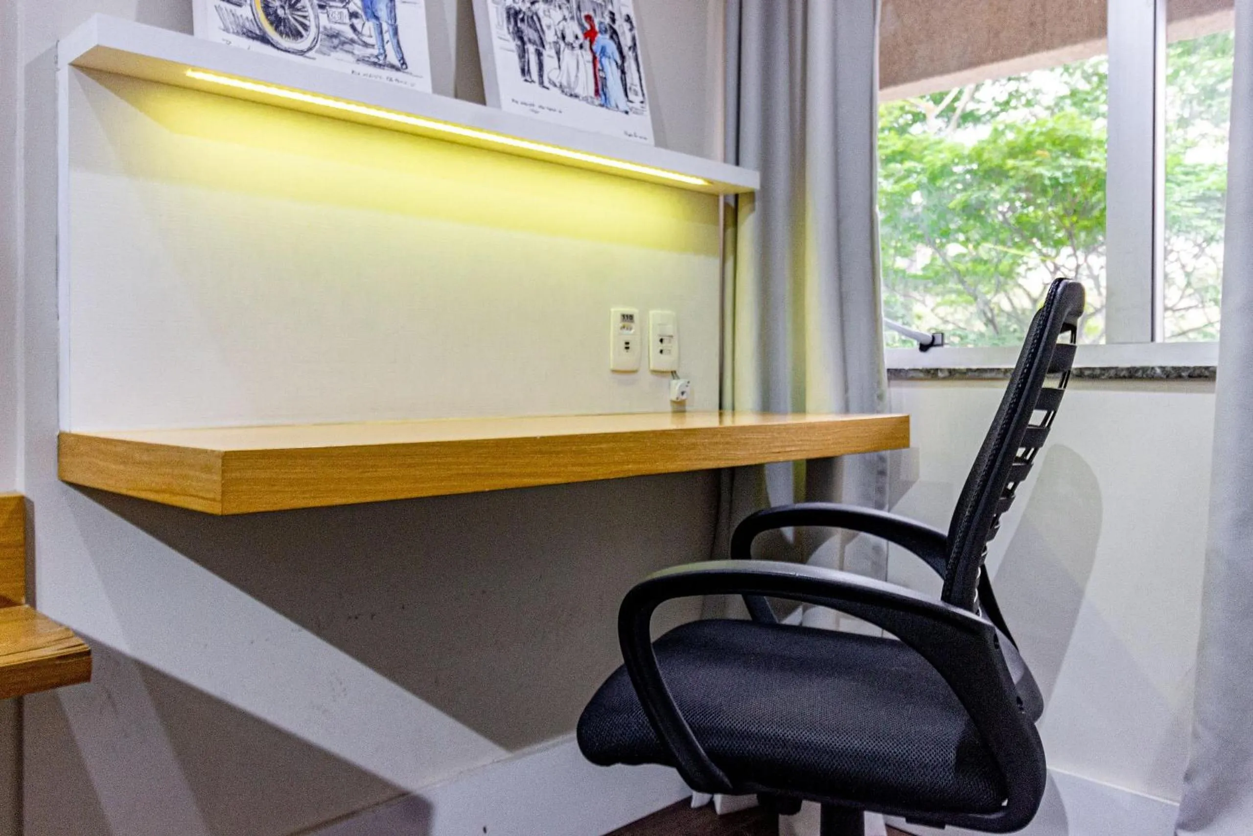 Meeting/conference room in Xtay São Paulo Berrini - Apartamentos completos a 7min do metrô Berrini