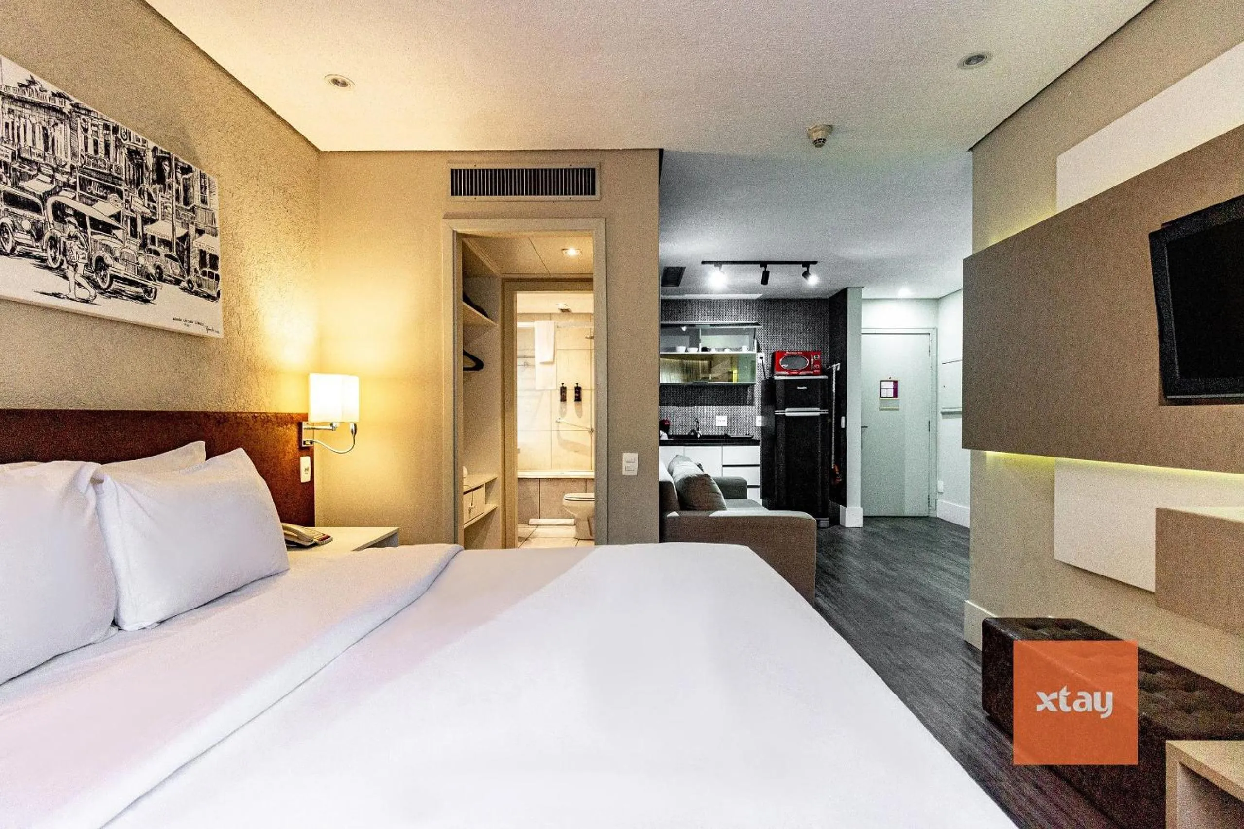 Bedroom, Bed in Xtay São Paulo Berrini - Apartamentos completos a 7min do metrô Berrini