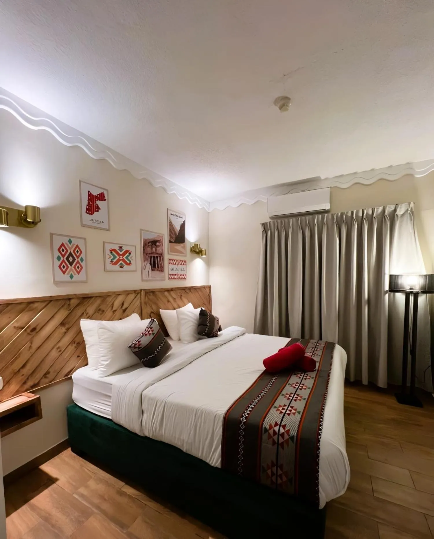 Bed in Sandra Hotel