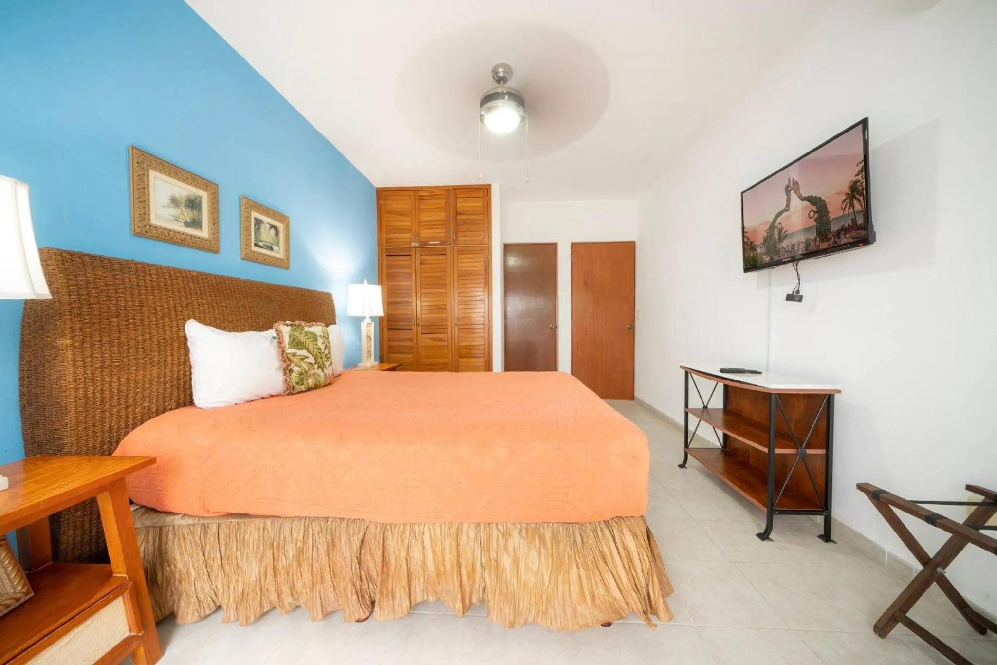 Bed in 3 BR Condo with Pool - Playacar Phase II - At Quintas Pakal Complex 21