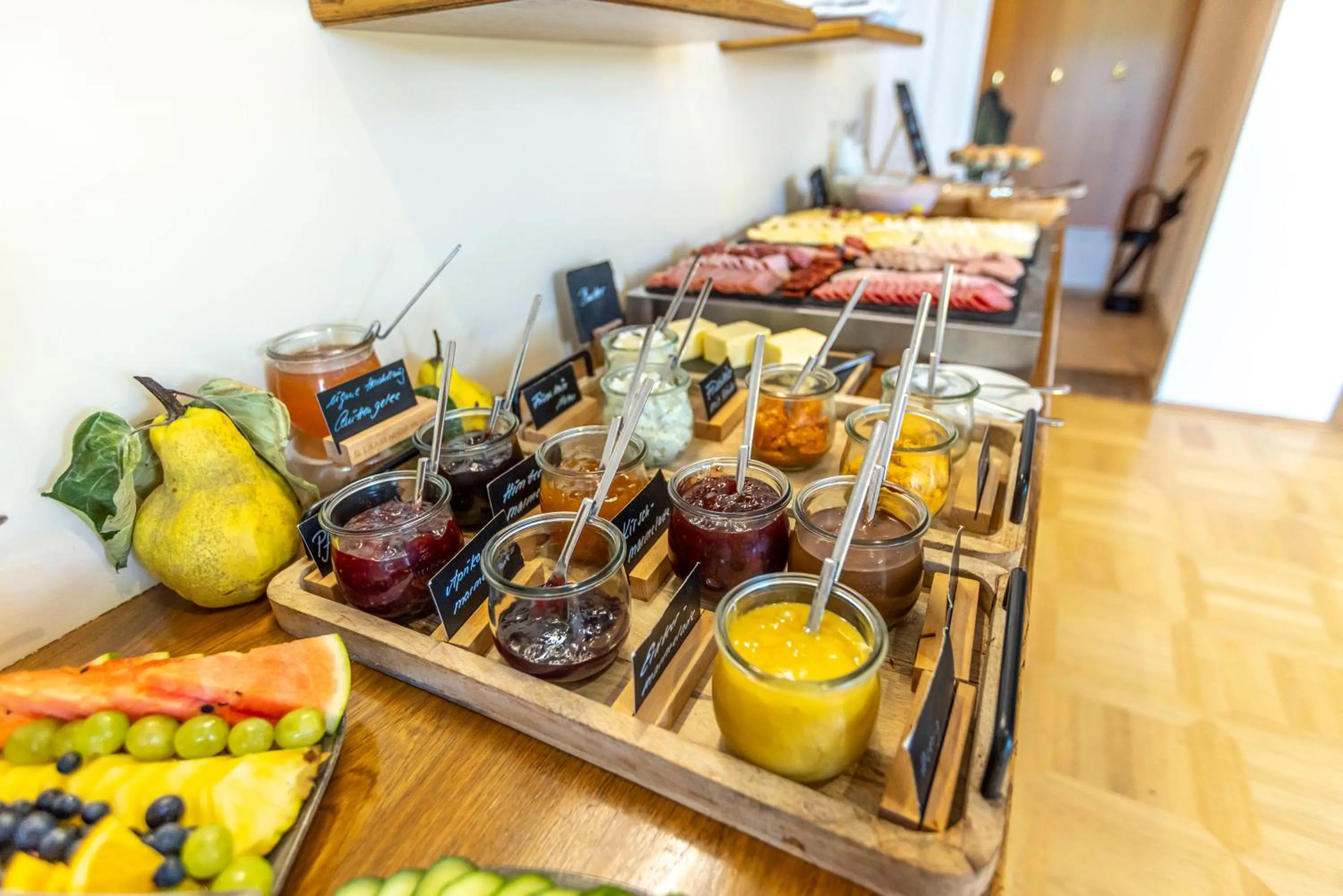 Breakfast in Laasenhof