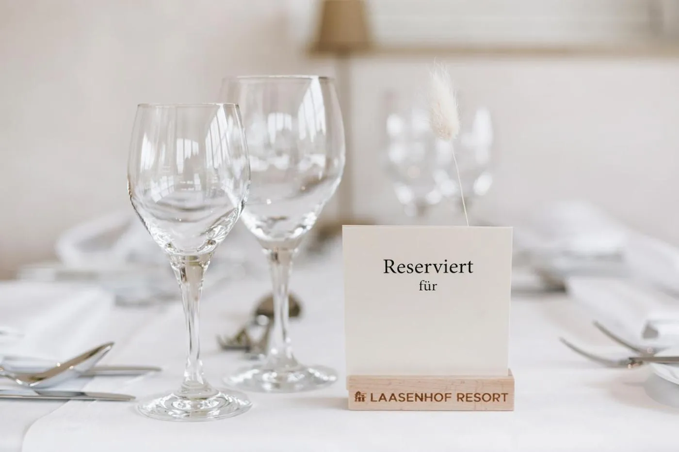 Restaurant/places to eat in Laasenhof