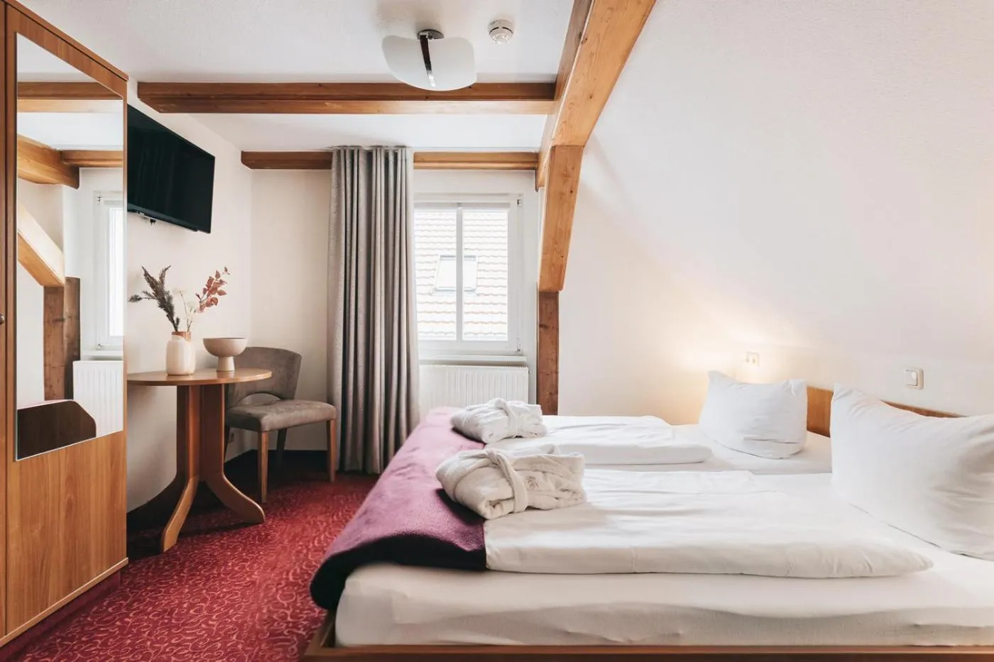 Bedroom, Bed in Laasenhof